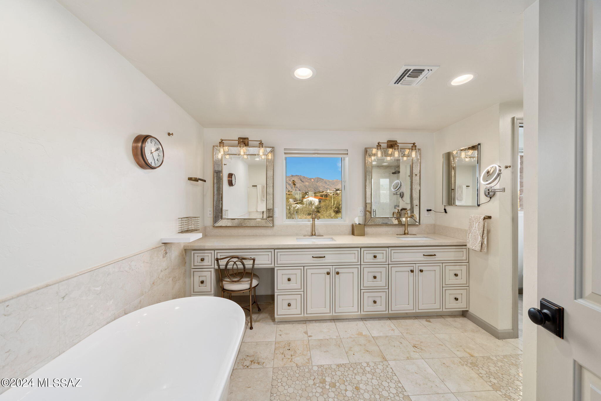 Catalina Foothills Estates NO. 2 - Residential