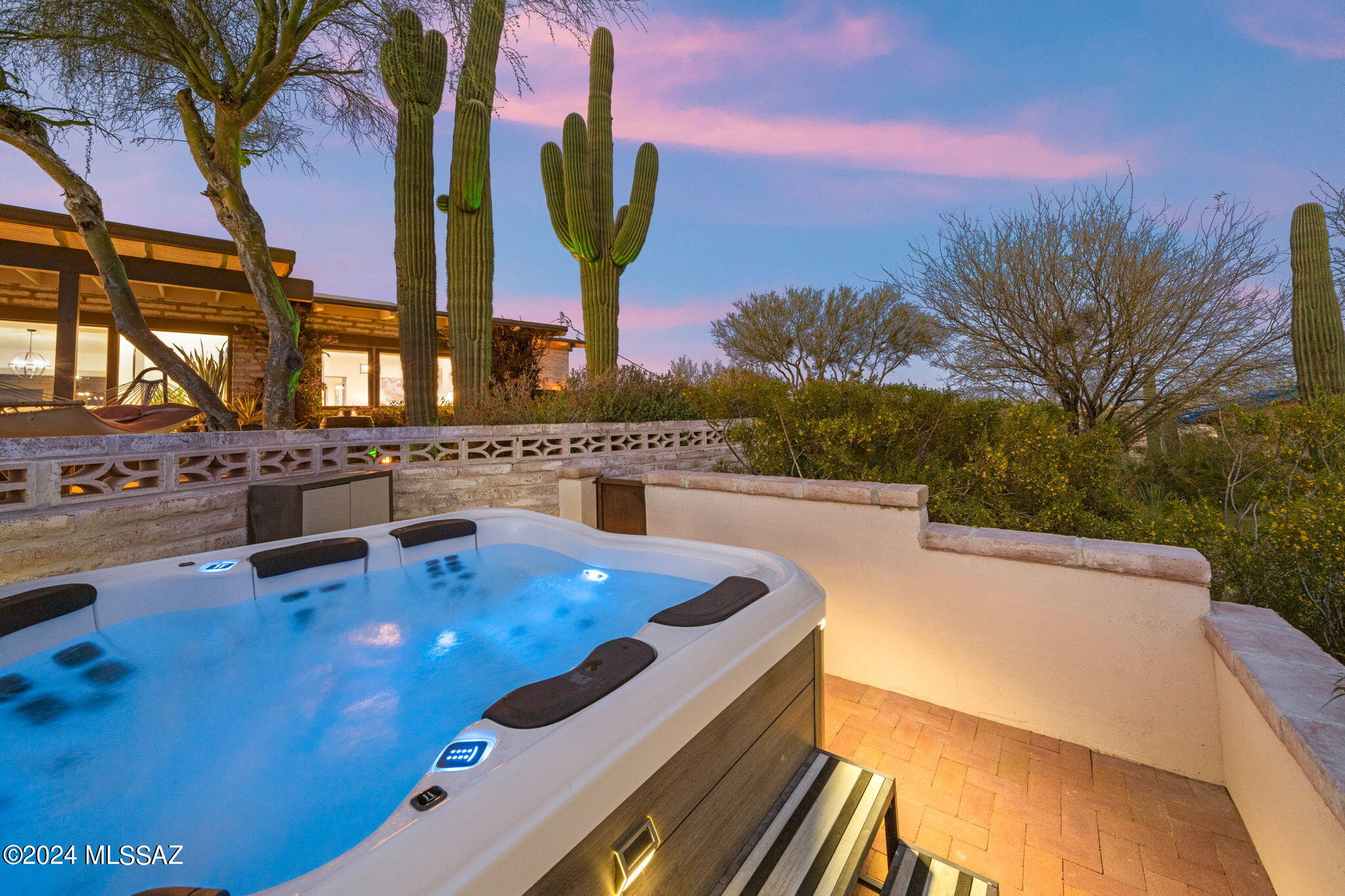 Catalina Foothills Estates NO. 2 - Residential