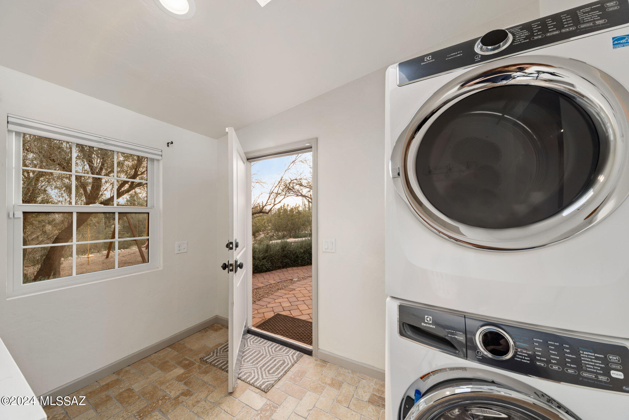 Catalina Foothills Estates NO. 2 - Residential