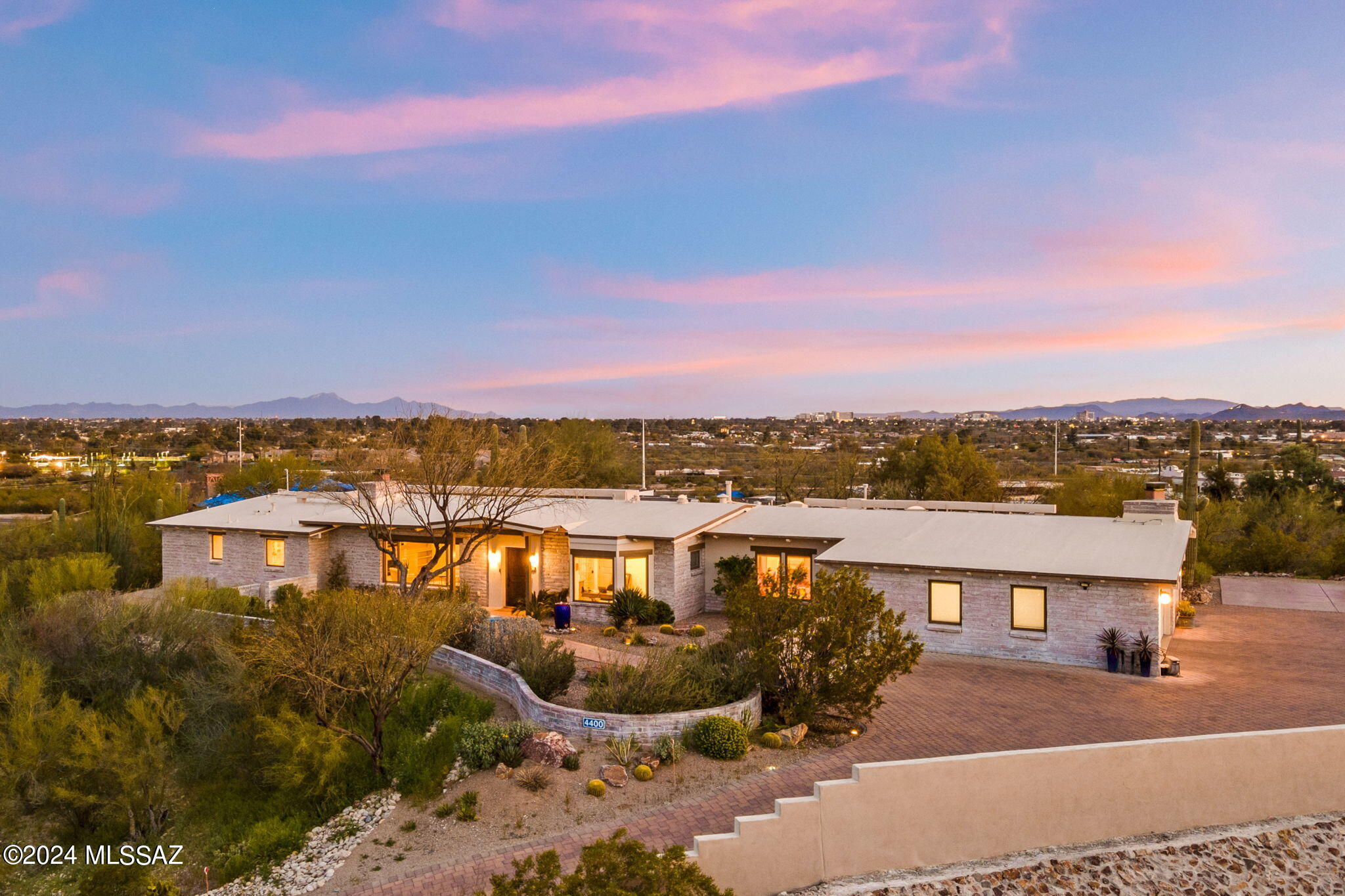 Catalina Foothills Estates NO. 2 - Residential