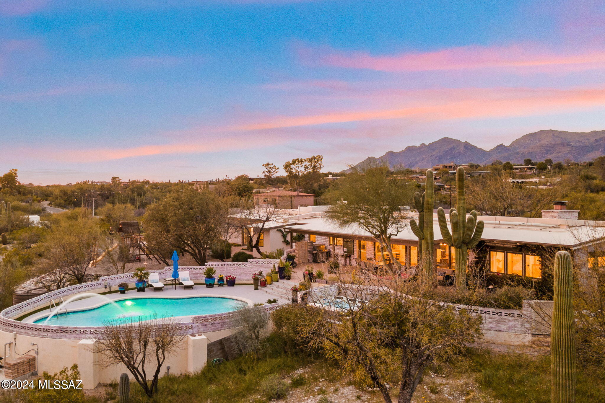 Catalina Foothills Estates NO. 2 - Residential