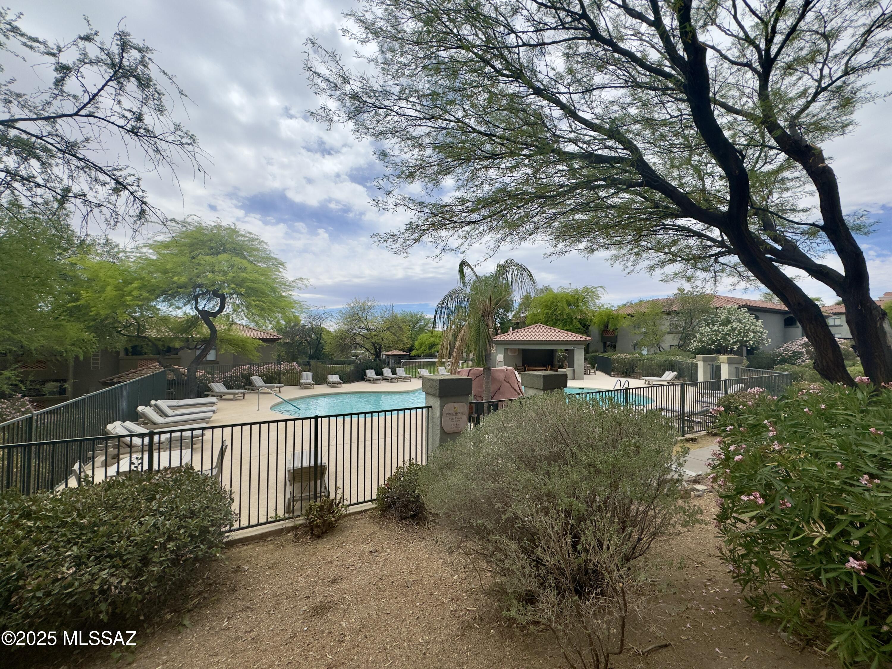 Veranda at Ventana Condominiums - Residential Lease