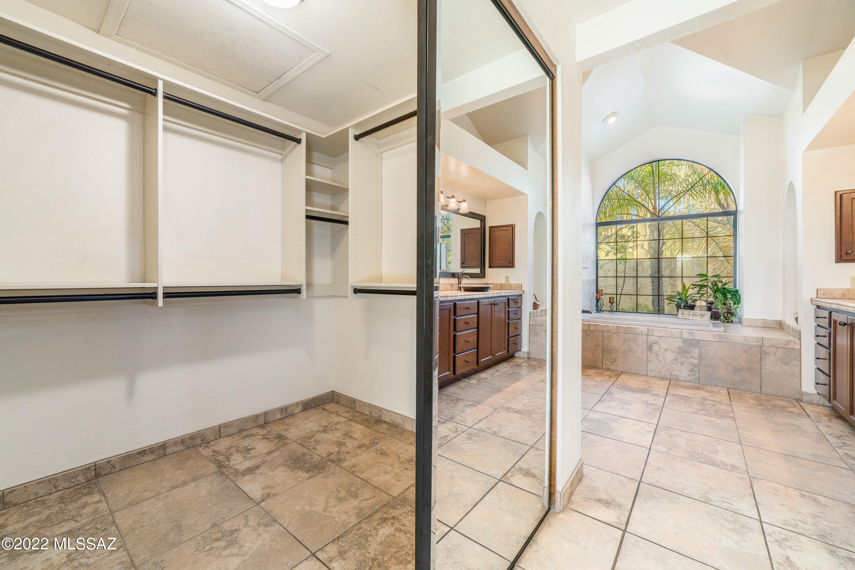 Orange Grove Hills (1-33) - Residential