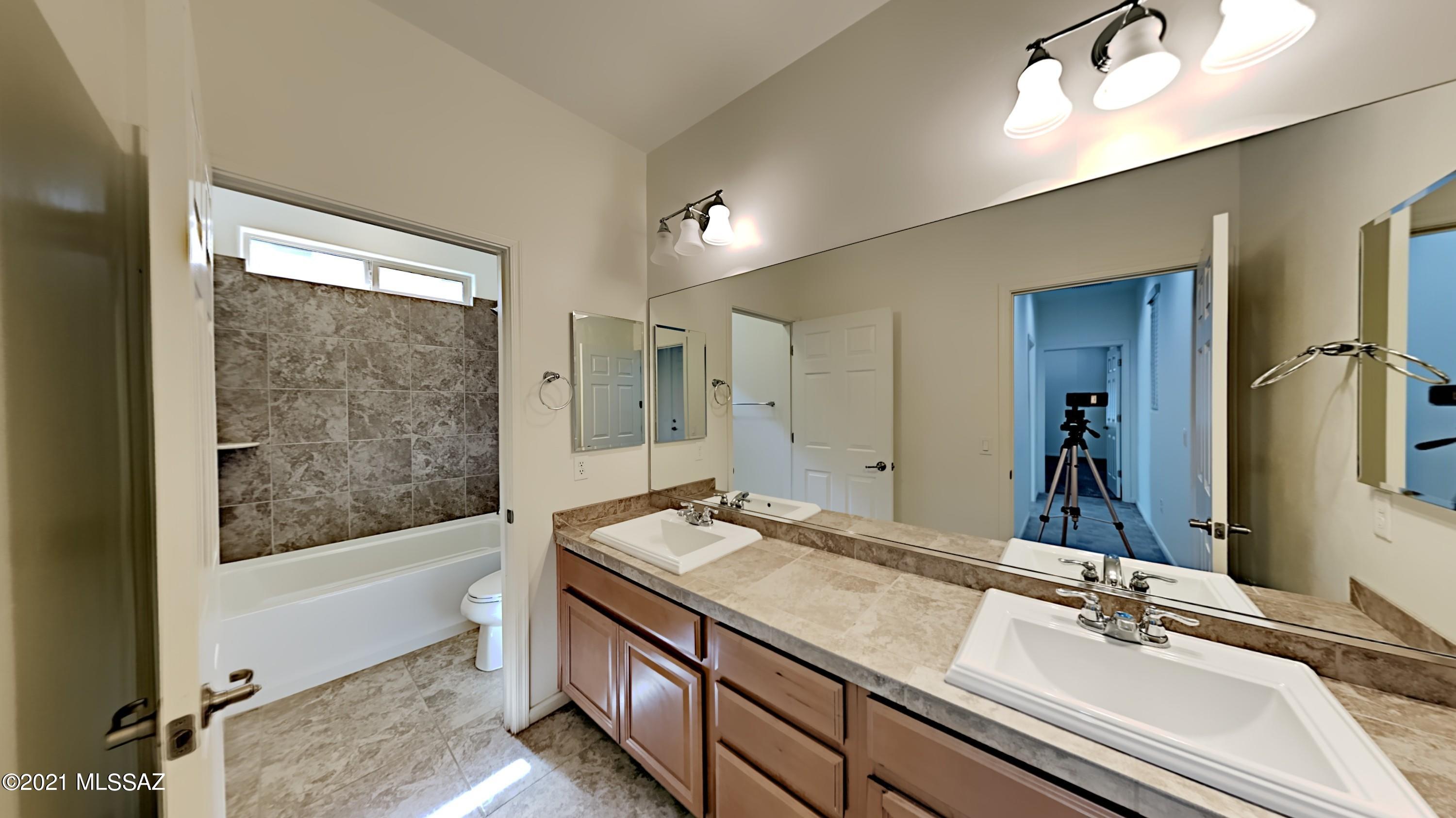 Star Valley Blk. 10 (1-228) - Residential