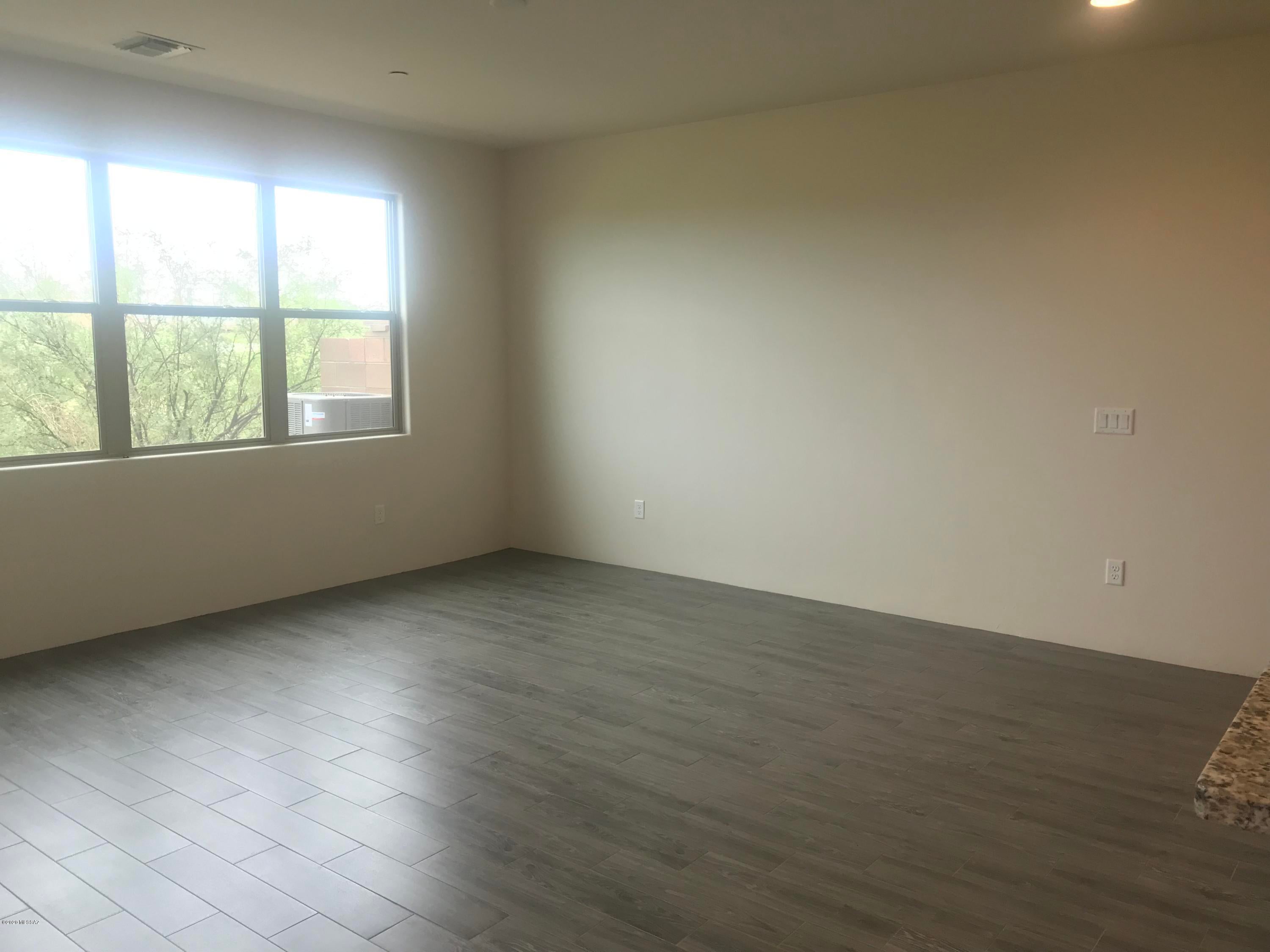 La Reserve Villas - Residential Lease