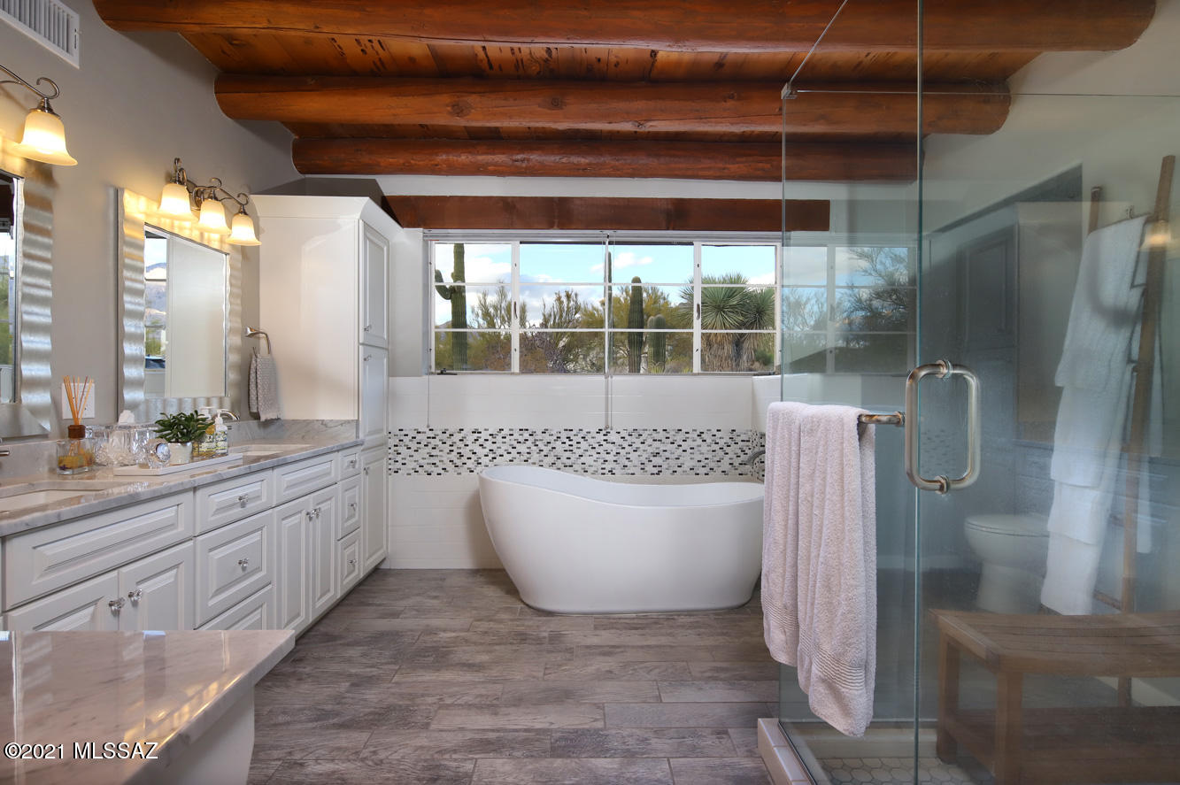 Catalina Foothills Estates NO. 3 - Residential
