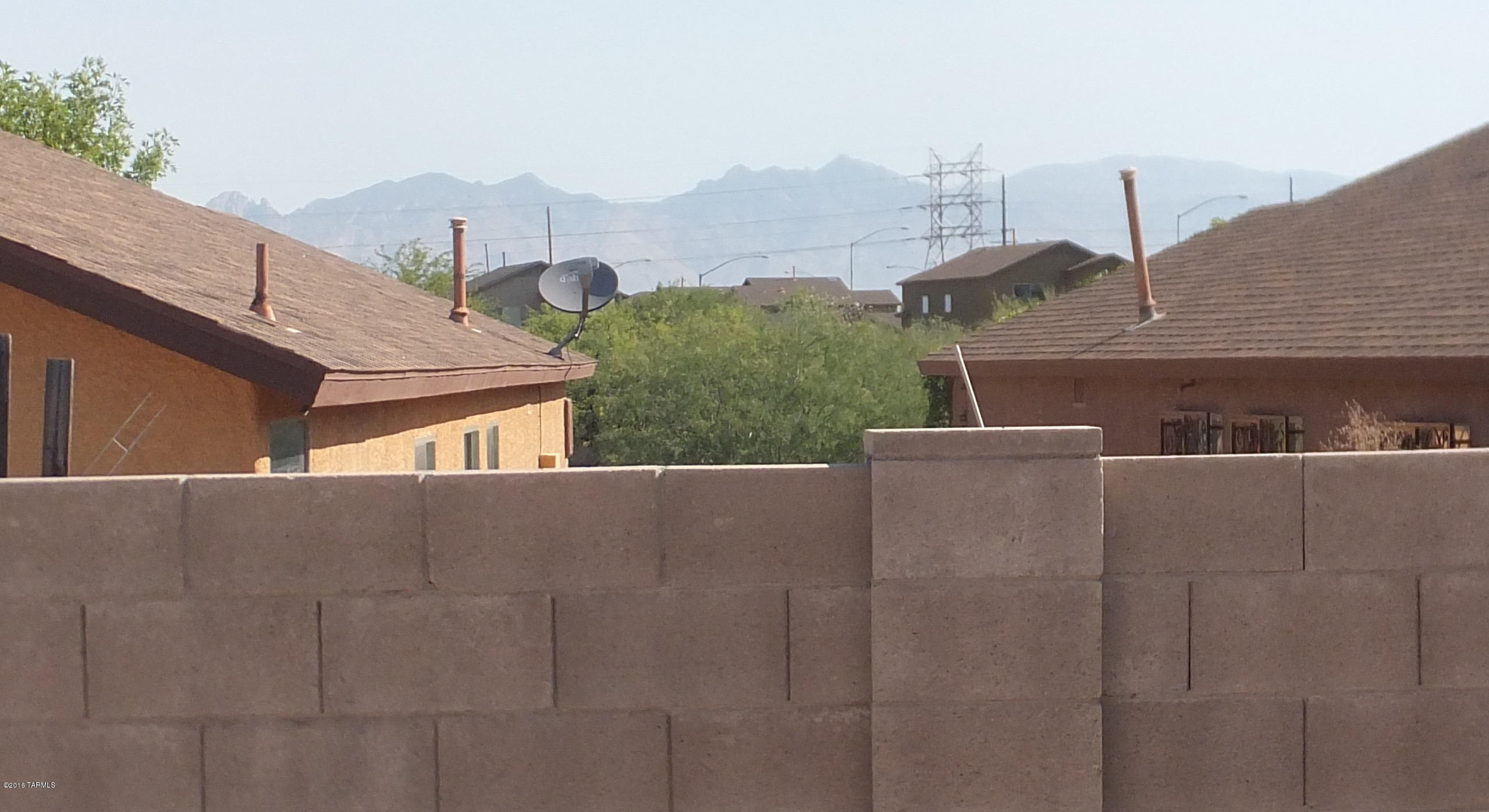 Tres Pueblos - Residential