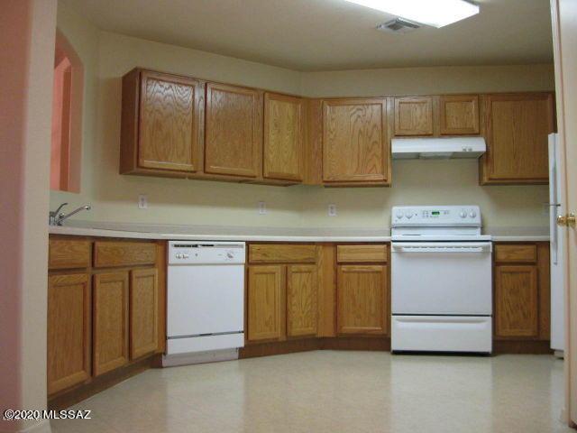 Colina De Oro (1-138) - Residential