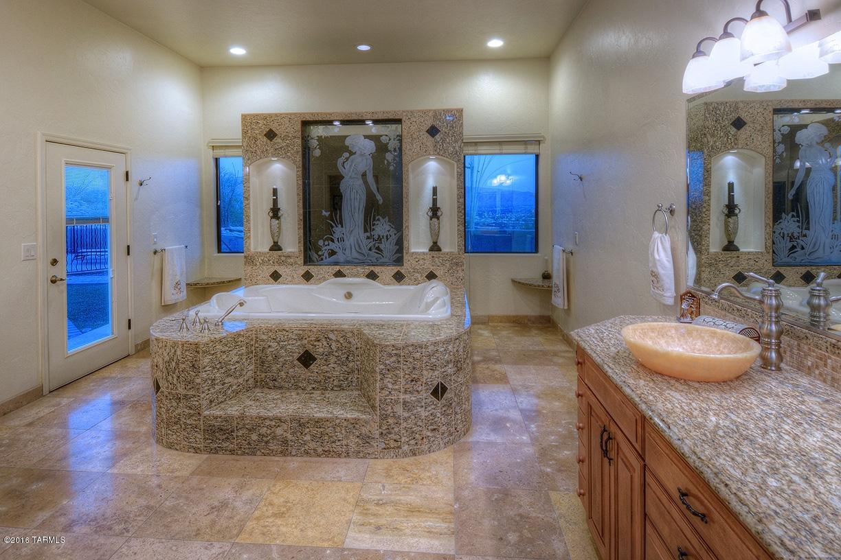 Sabino Mountain (1-290) - Residential
