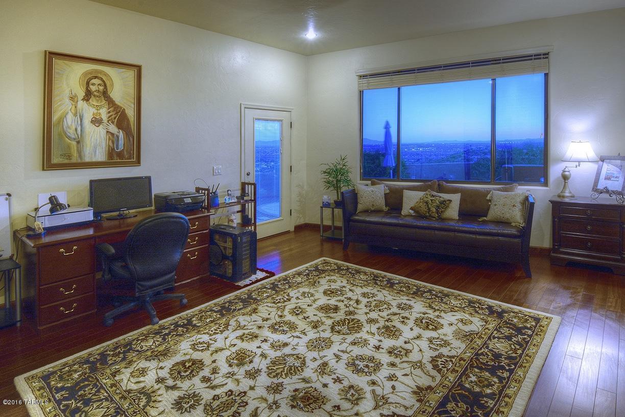Sabino Mountain (1-290) - Residential