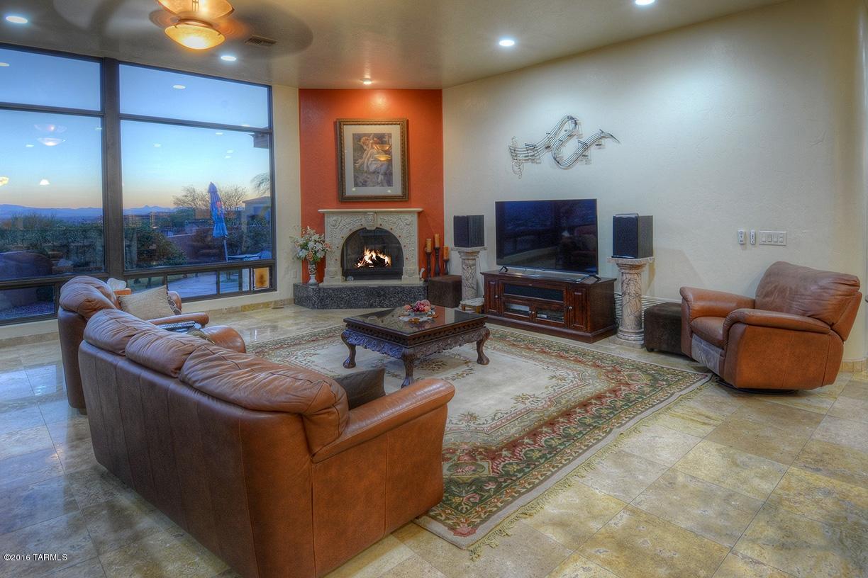 Sabino Mountain (1-290) - Residential