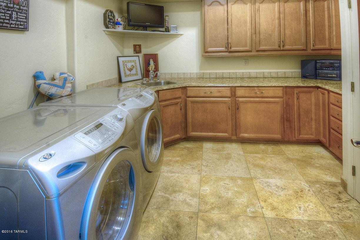 Sabino Mountain (1-290) - Residential