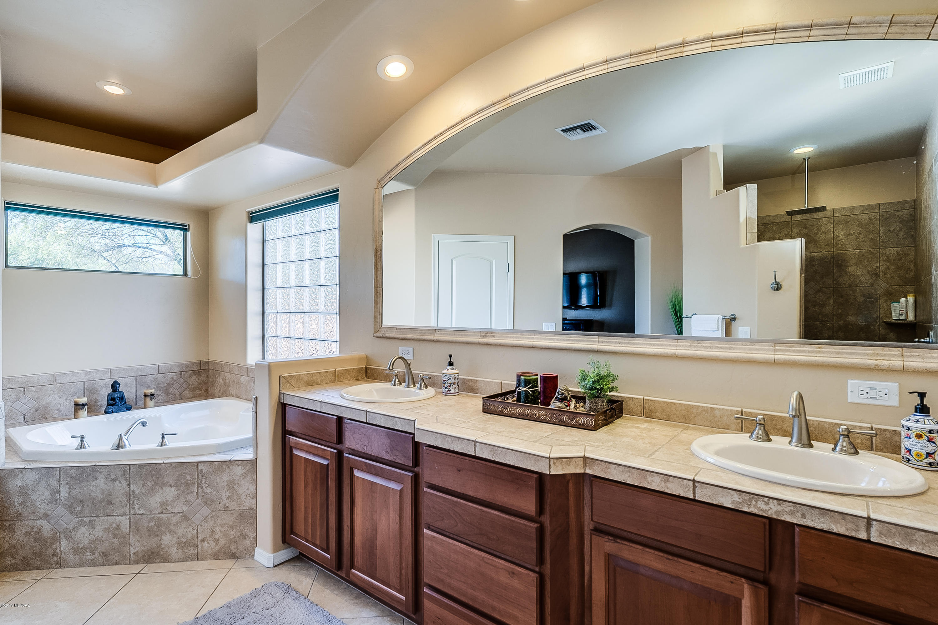 Estates at La Canada Norte (1-41) - Residential