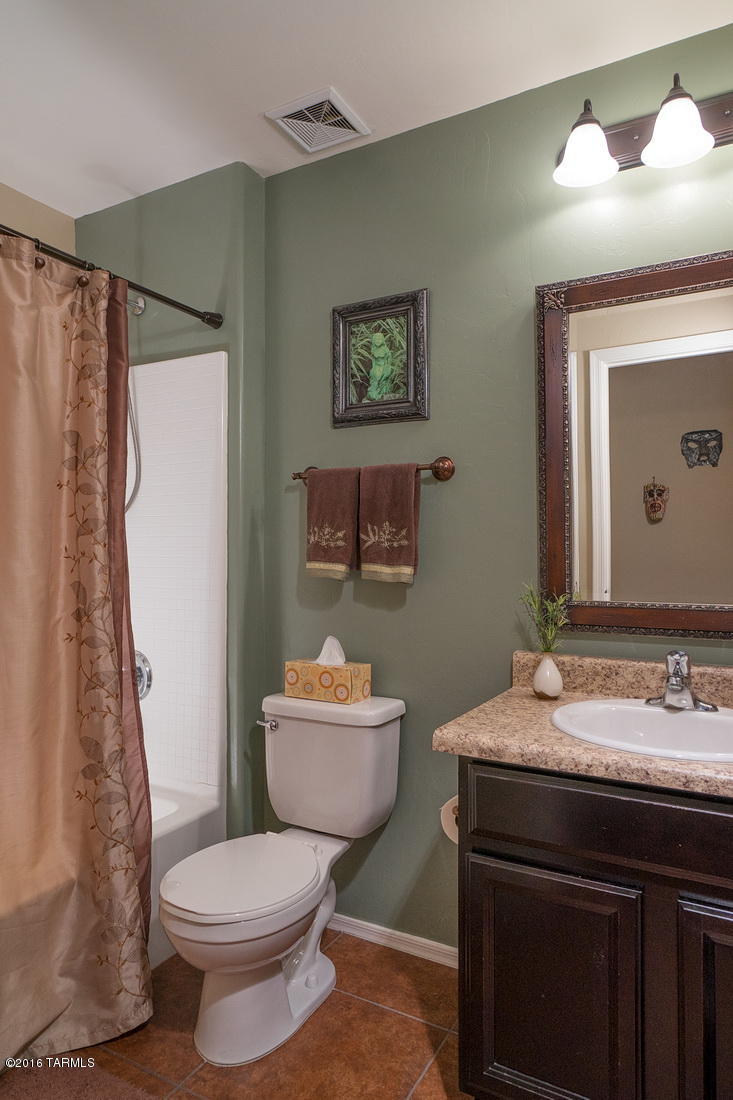 Continental Reserve Blk. 16B (1-86) - Residential