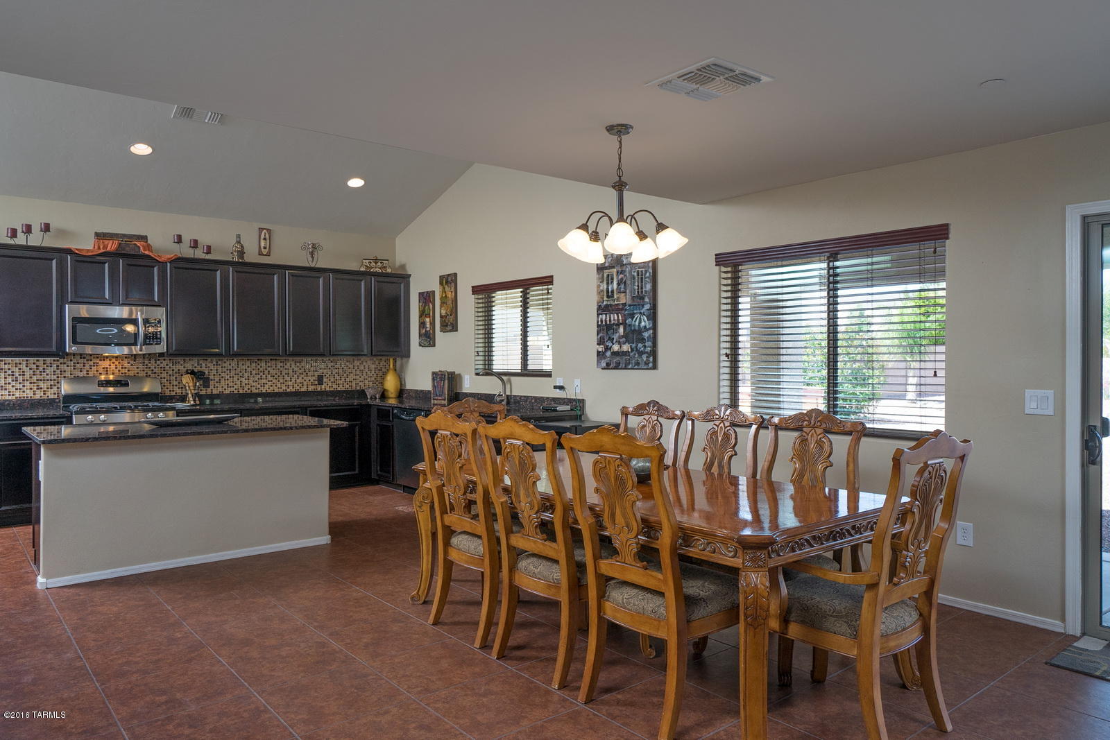 Continental Reserve Blk. 16B (1-86) - Residential