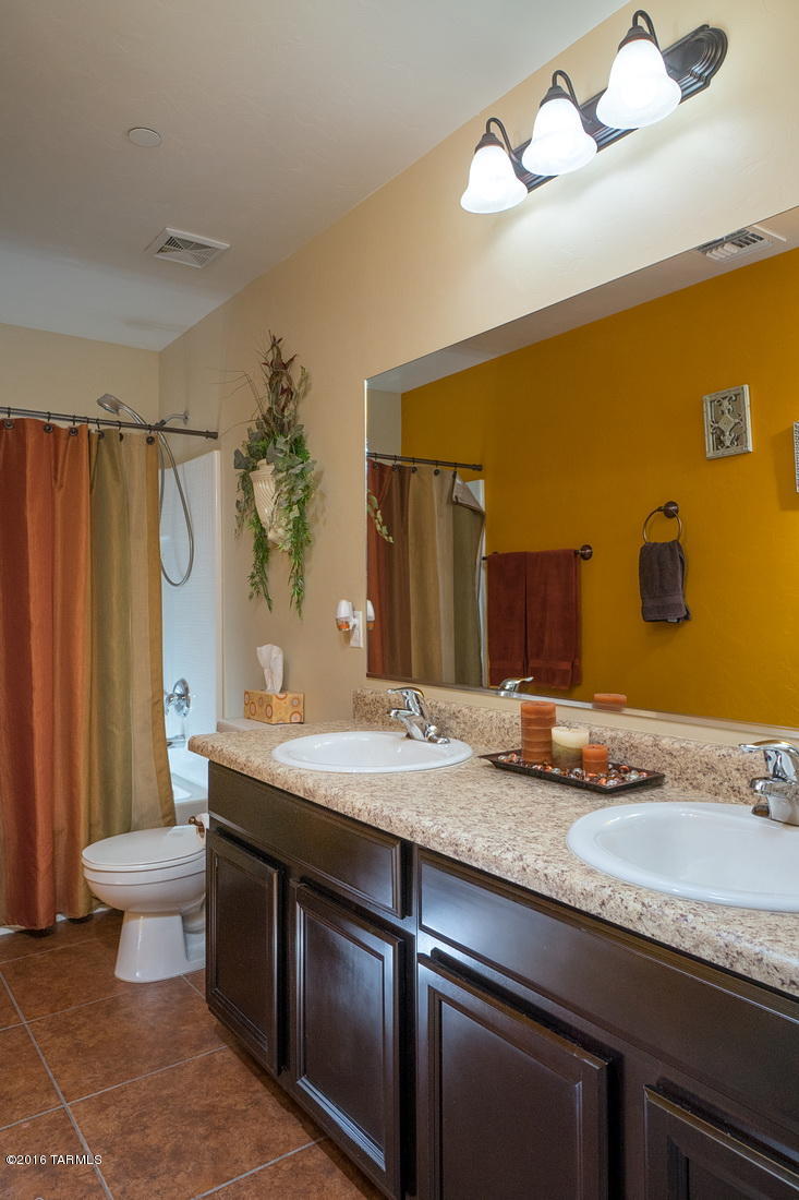 Continental Reserve Blk. 16B (1-86) - Residential