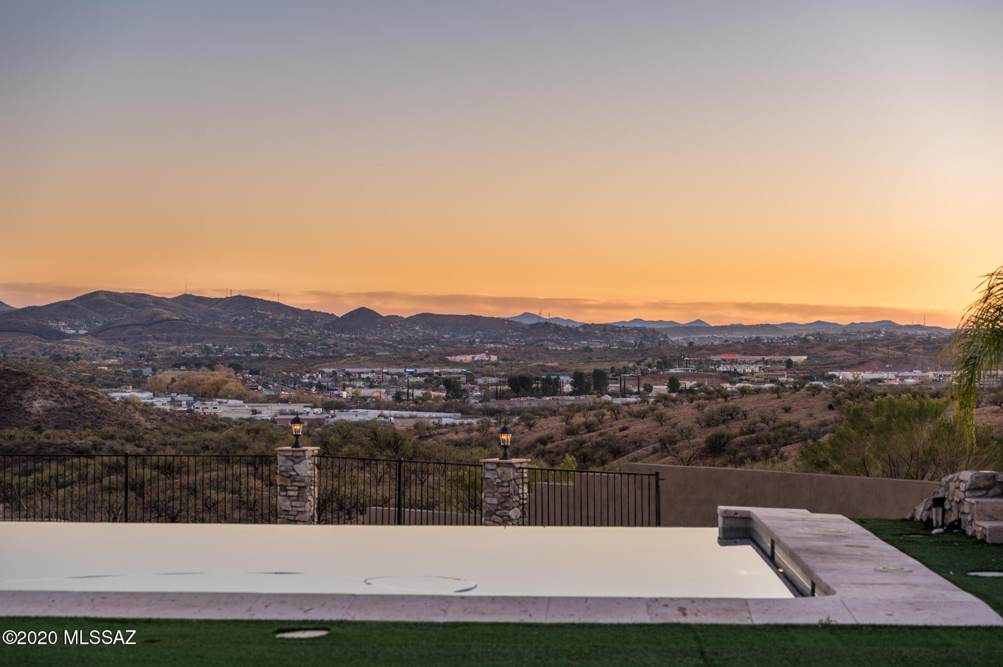 Vista De Cielo - Residential