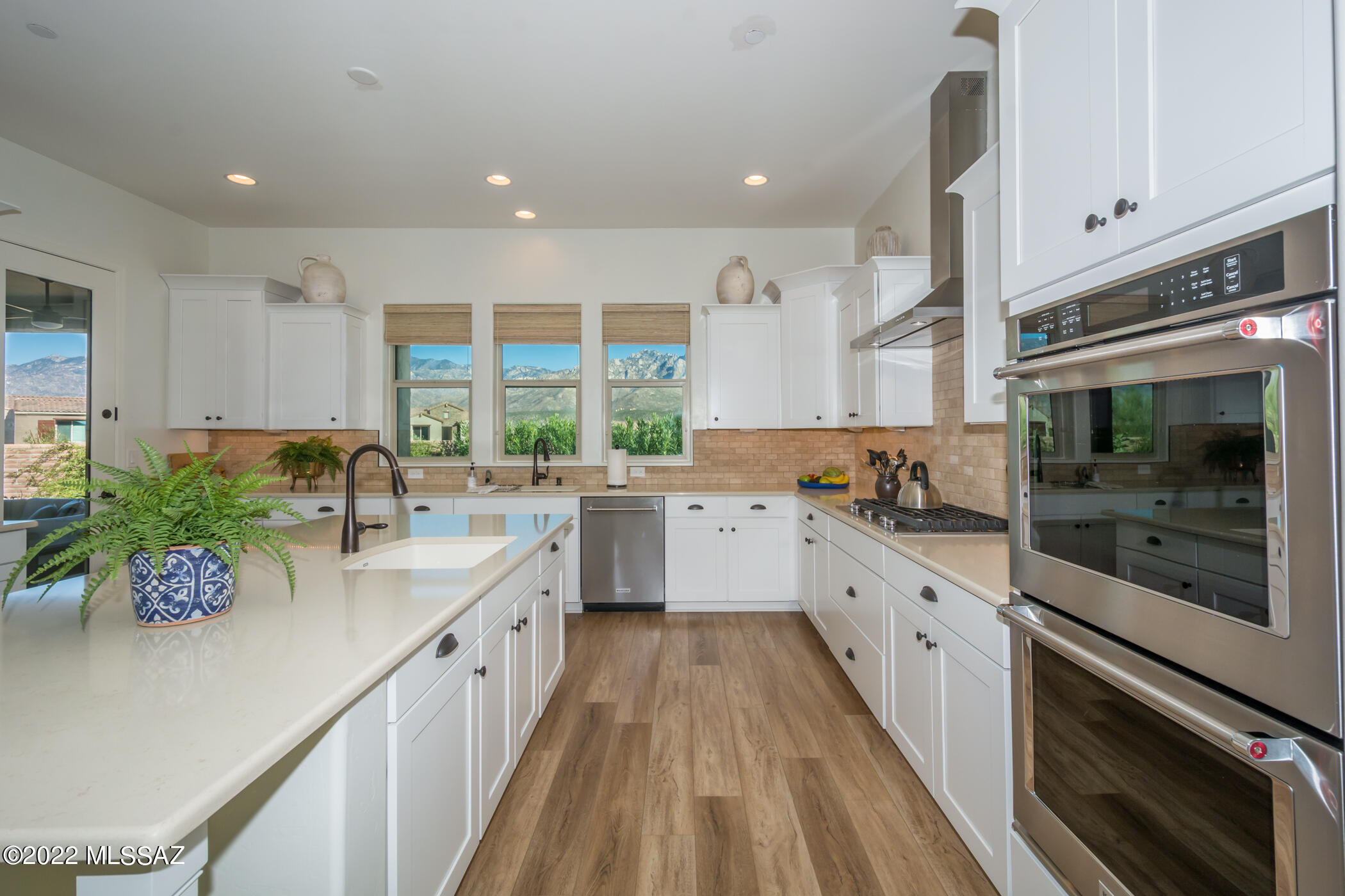 Sanctuary At Silverhawke - Residential