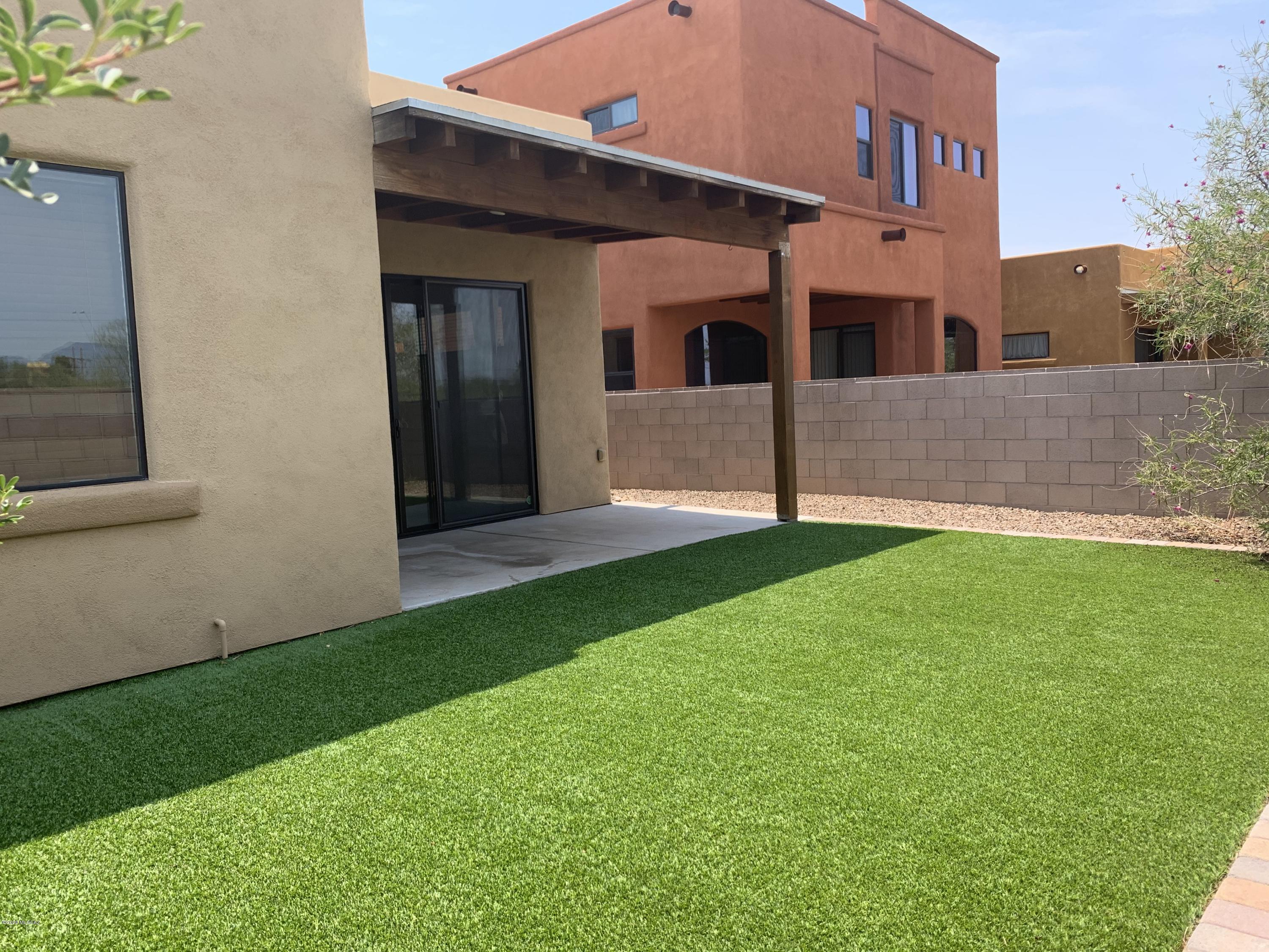 Oasis Golf Links - Residential