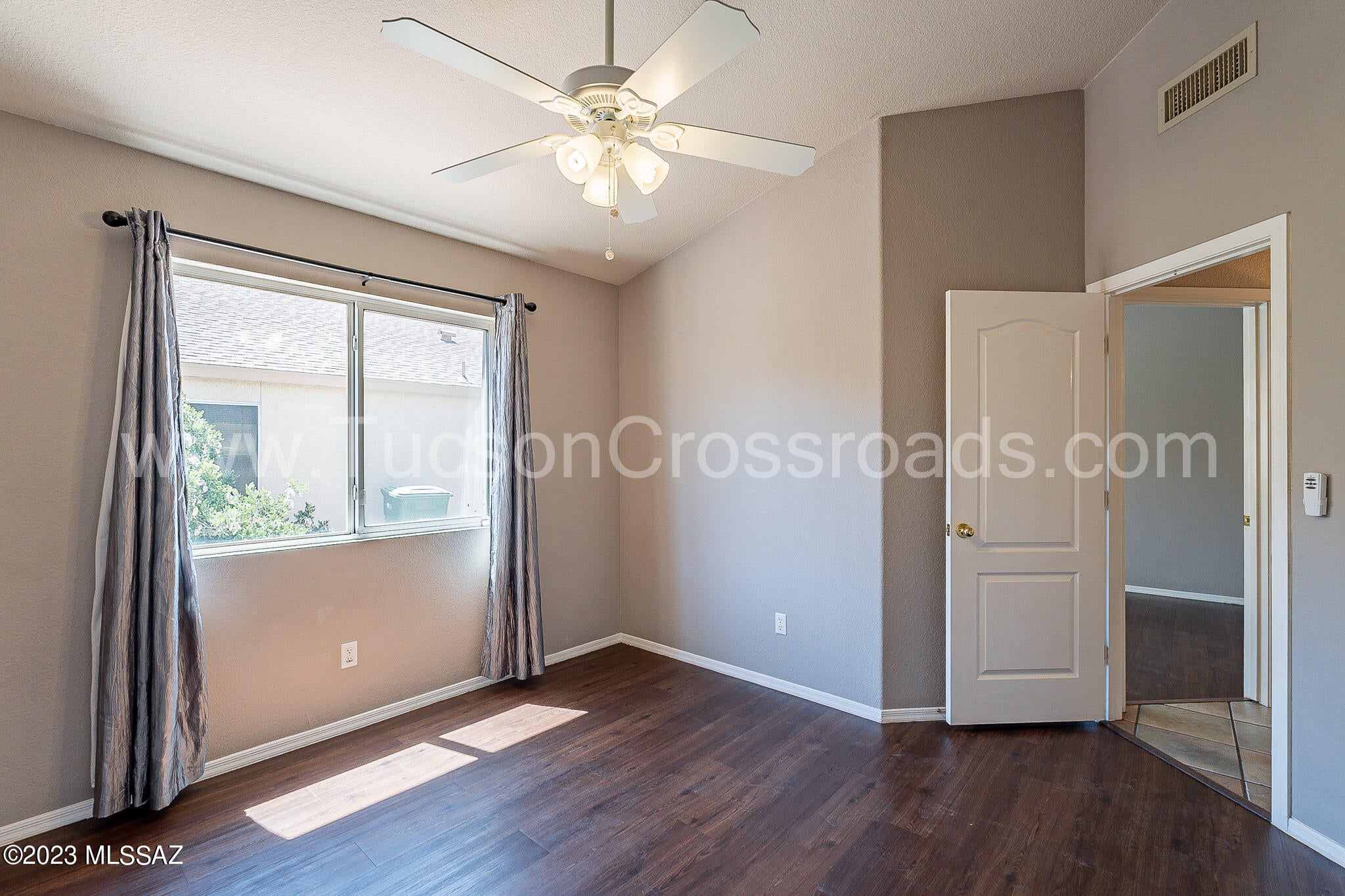 Sunnyvale(1-145) - Residential Lease