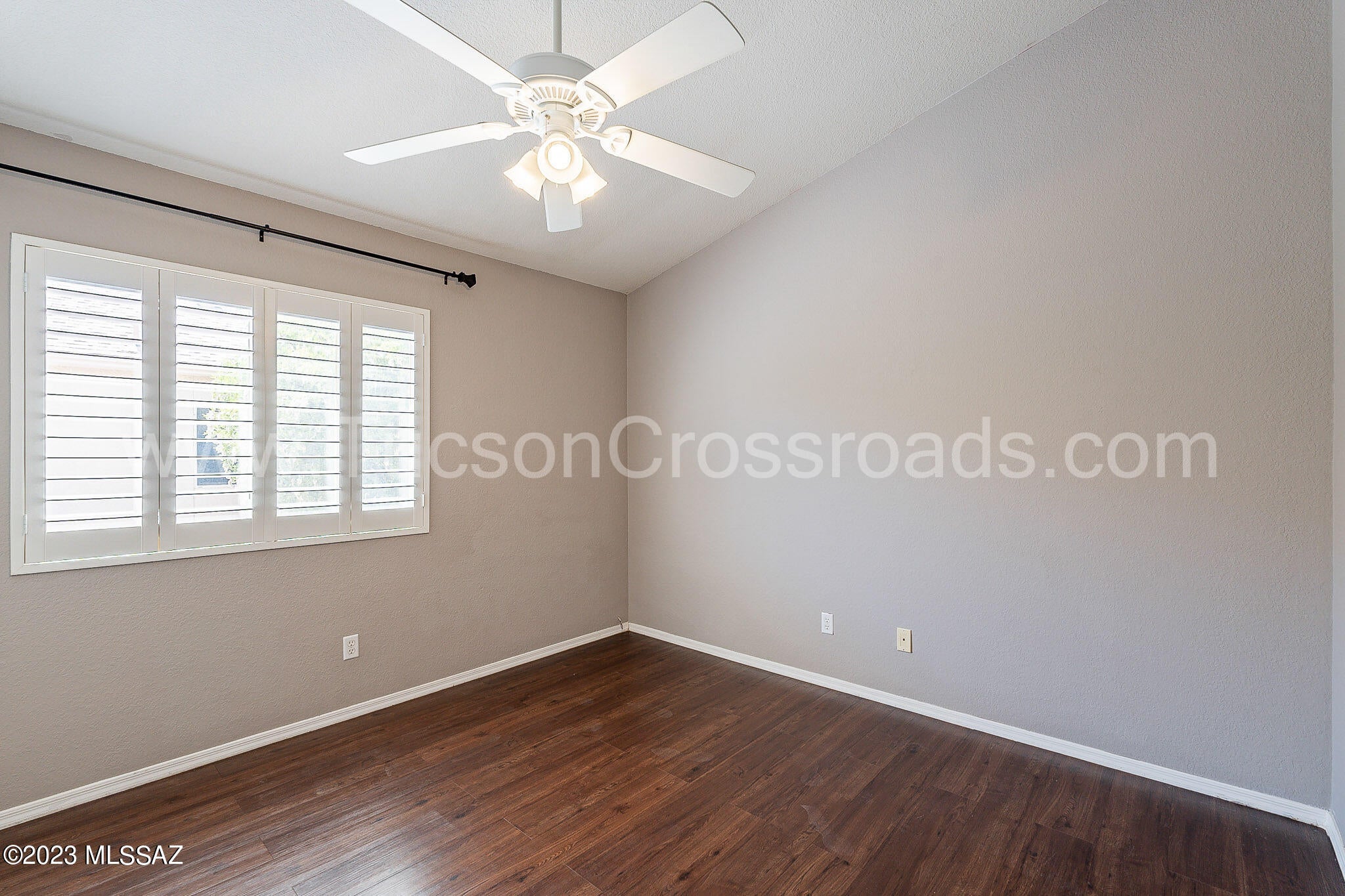 Sunnyvale(1-145) - Residential Lease