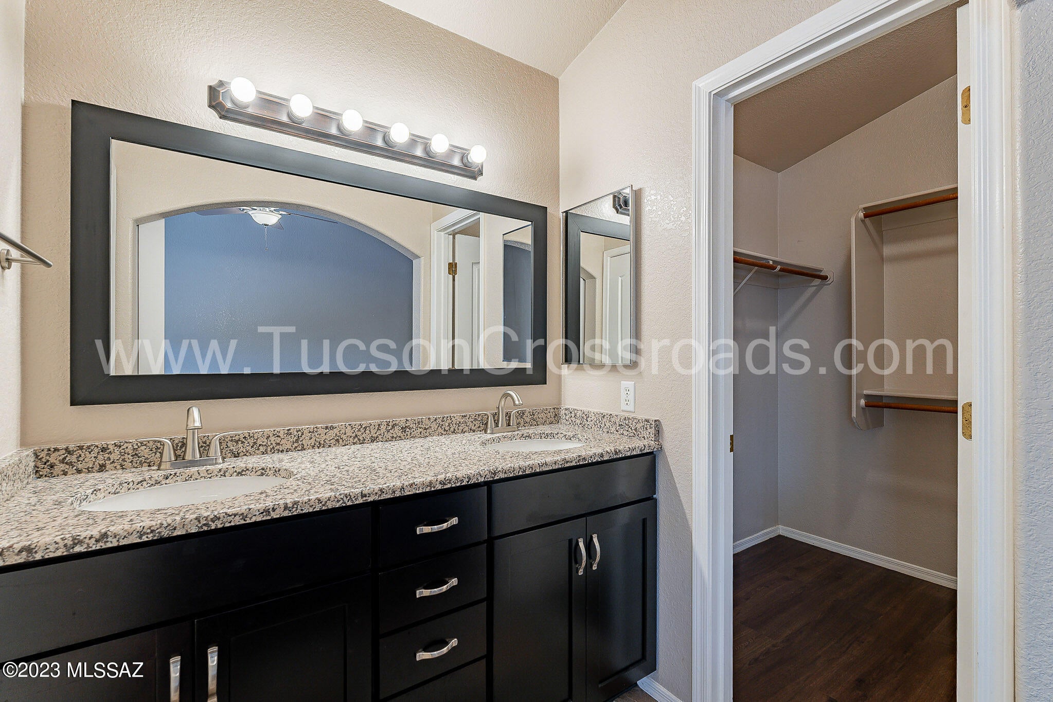 Sunnyvale(1-145) - Residential Lease
