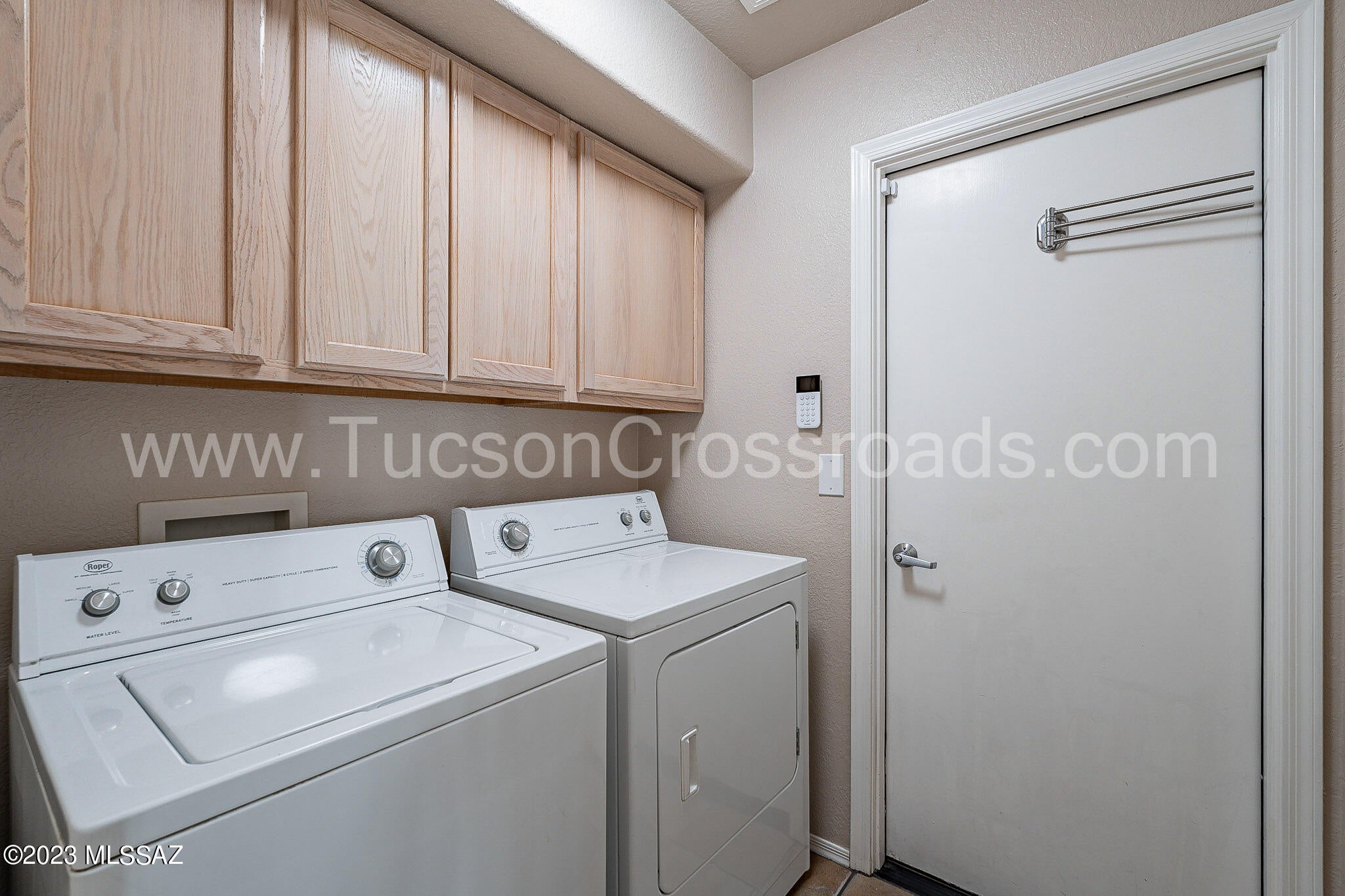 Sunnyvale(1-145) - Residential Lease