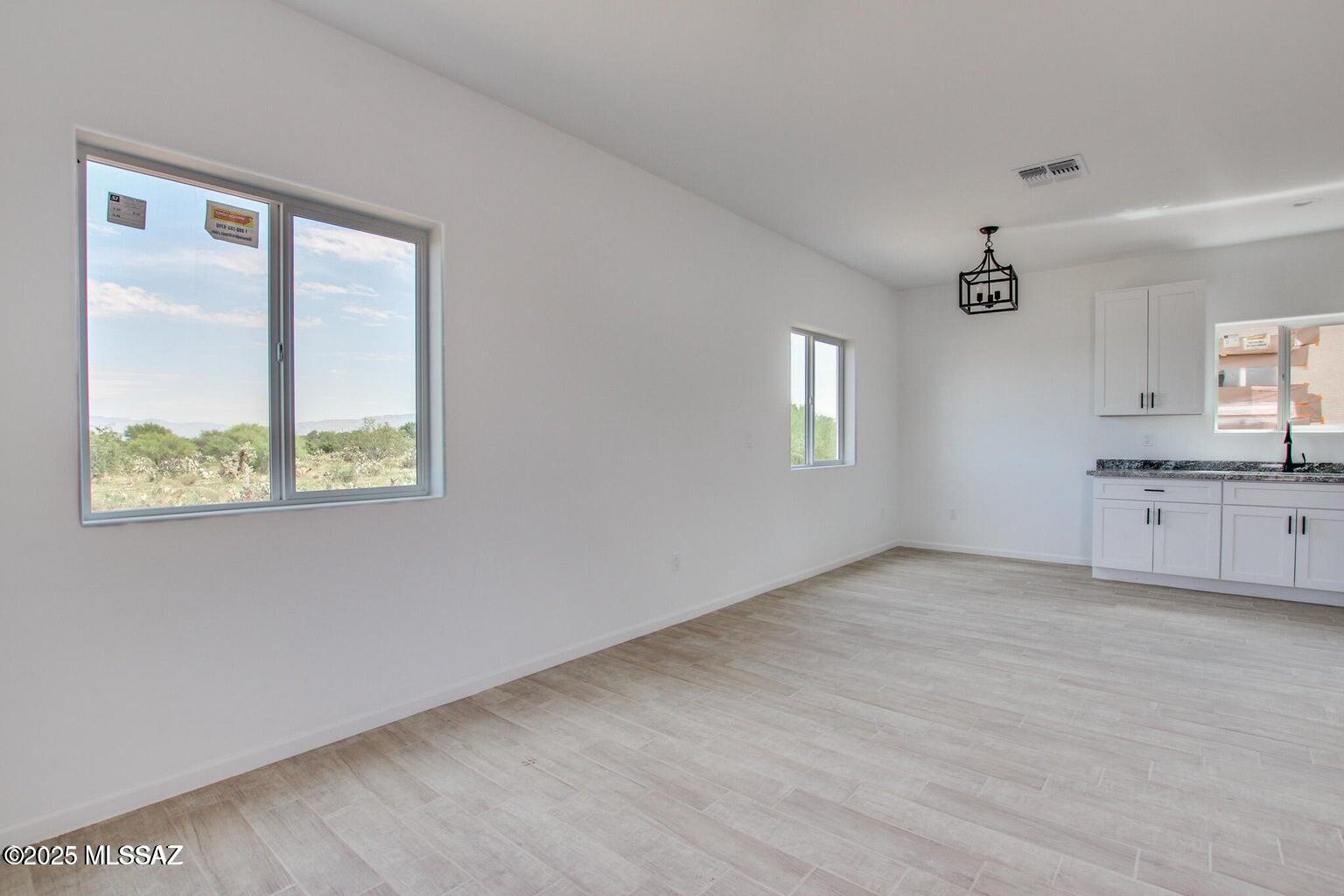 Craycroft Addition Resub. - Residential Income