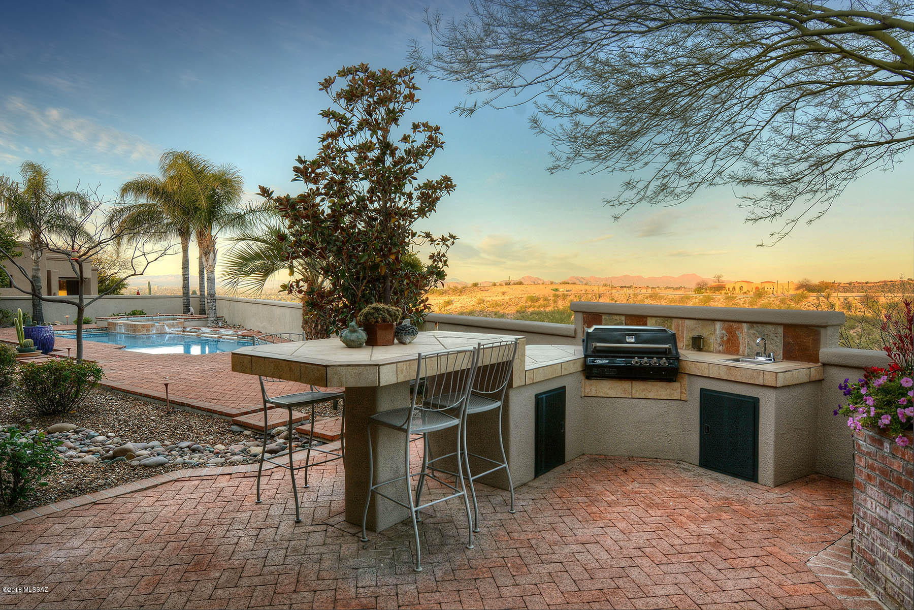 Sabino Mountain (1-290) - Residential