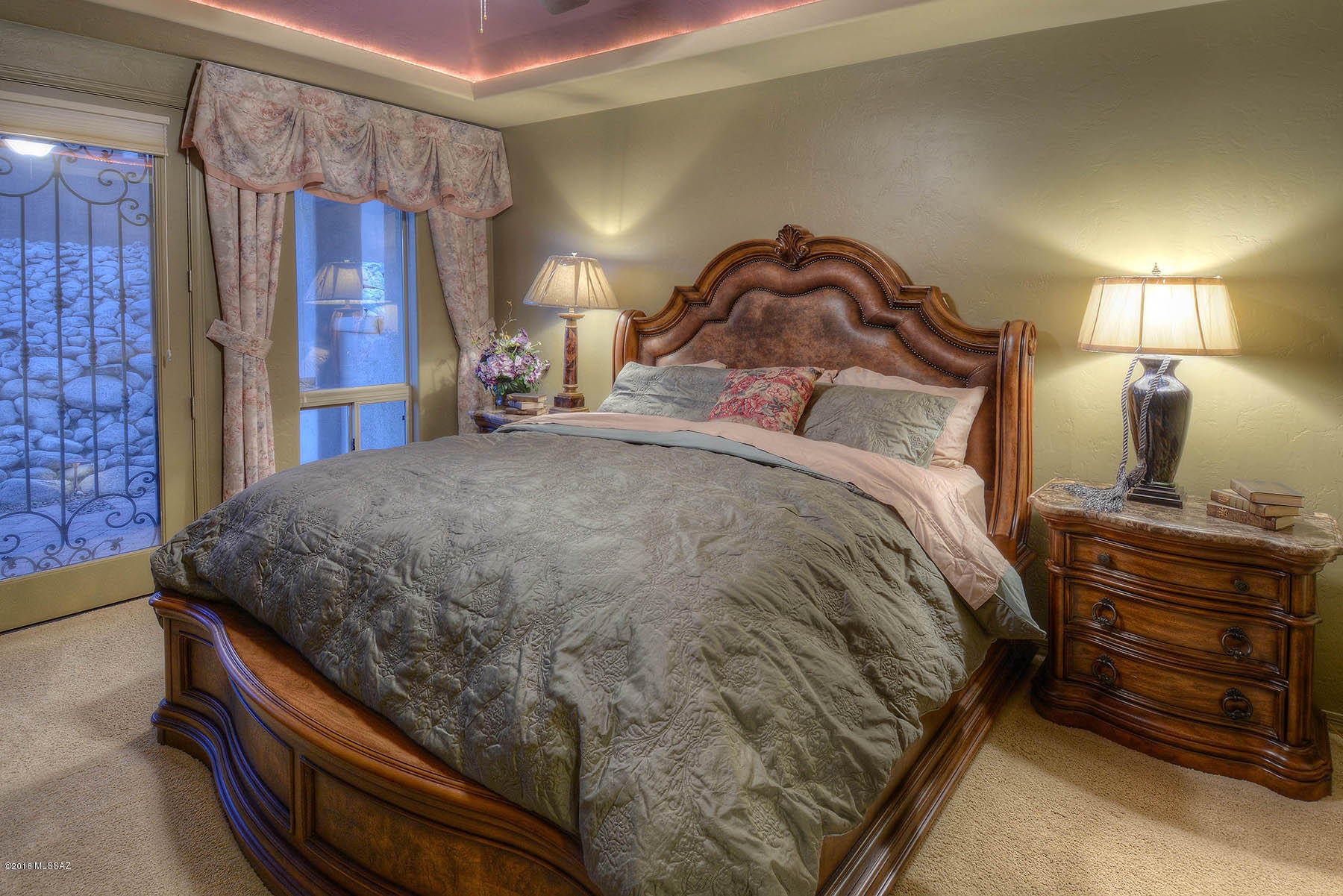 Sabino Mountain (1-290) - Residential