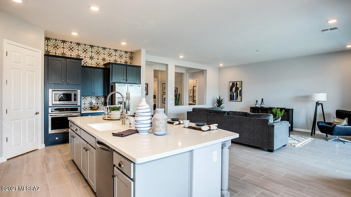 Saguaro Bloom 7A - Residential