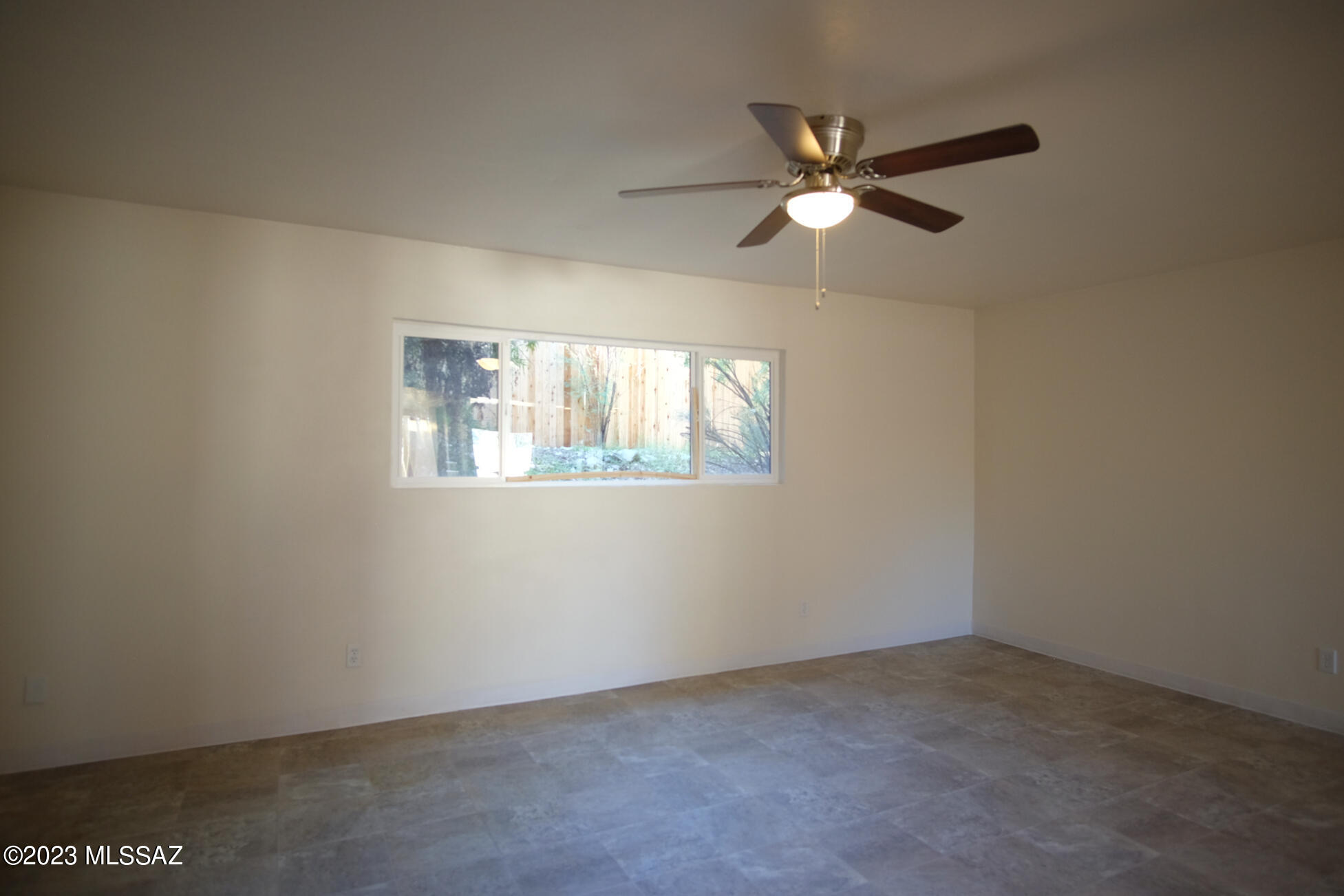 Kennedy Park Twnhss (1-125) - Residential Lease