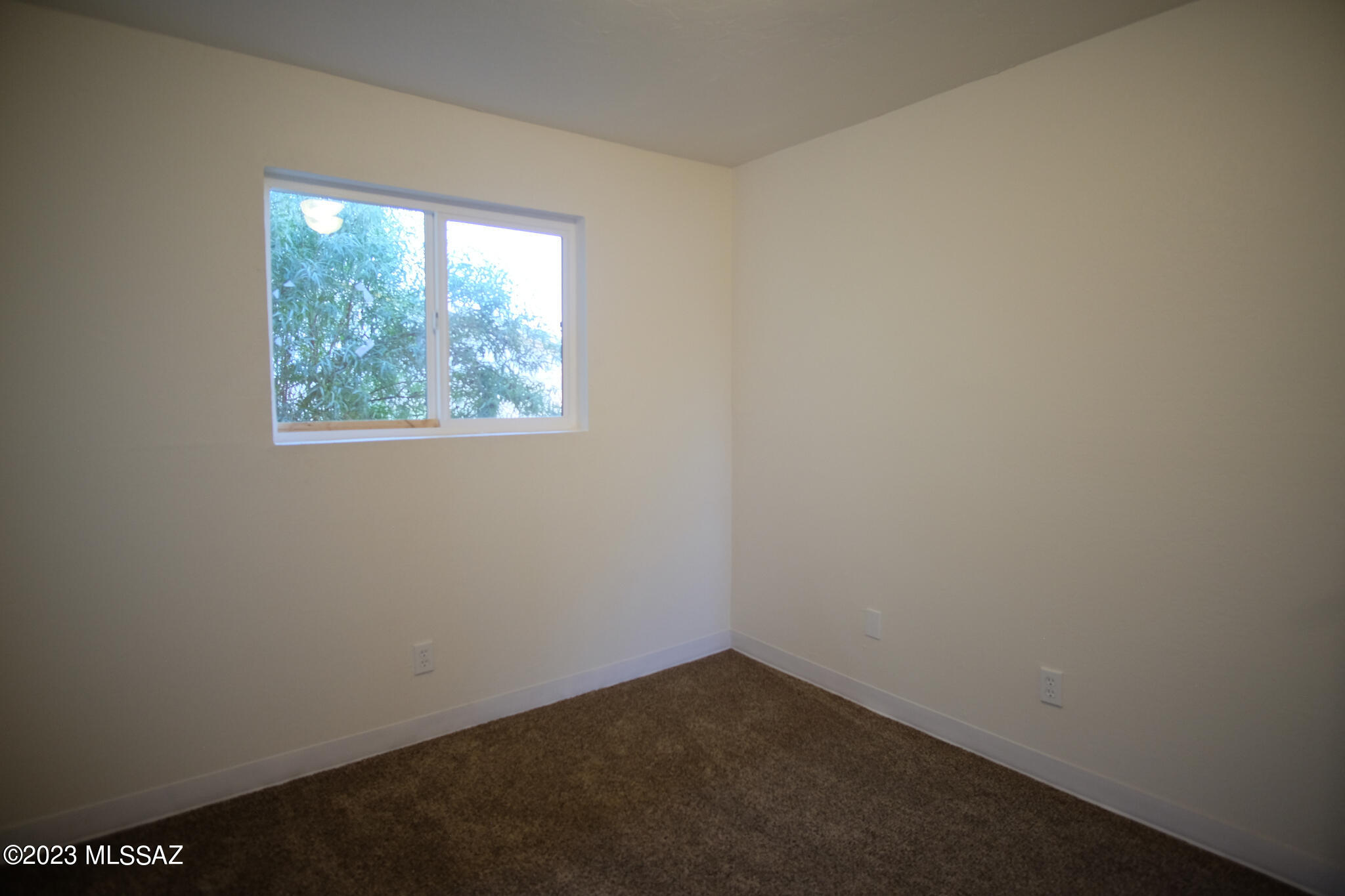 Kennedy Park Twnhss (1-125) - Residential Lease