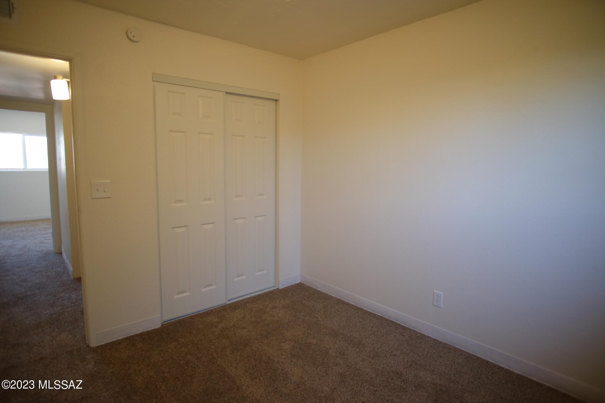 Kennedy Park Twnhss (1-125) - Residential Lease