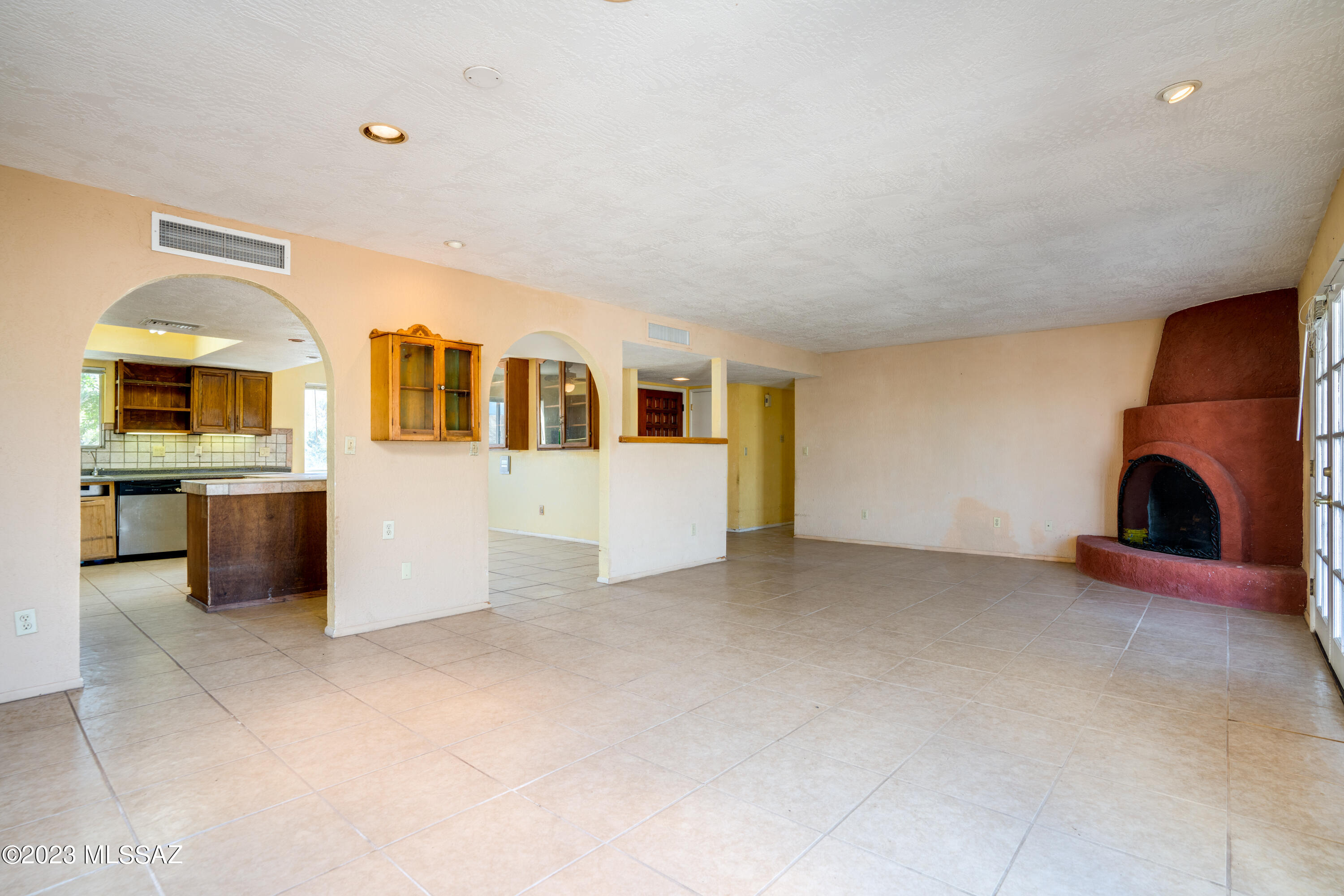 El Leah (1-17) - Residential
