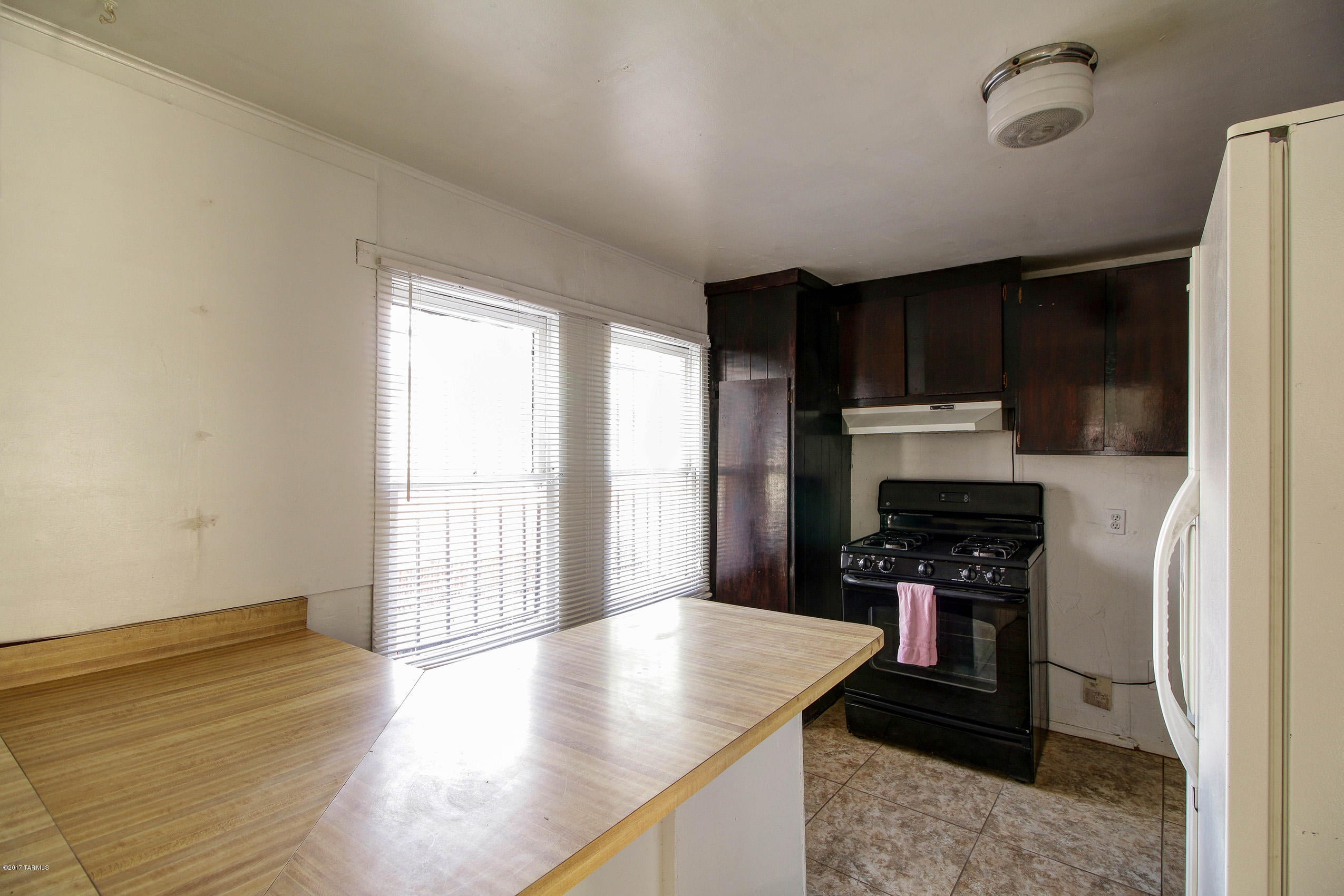 University Home Addition - Residential Lease