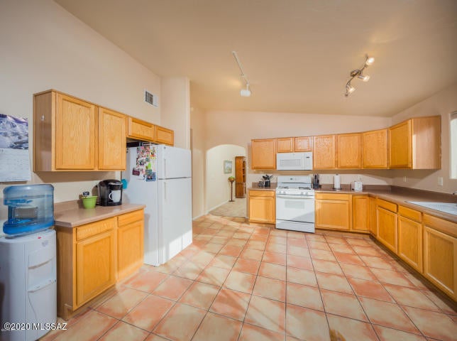 Rancho Vistoso Neighborhood Par. G (1-88) - Residential Lease