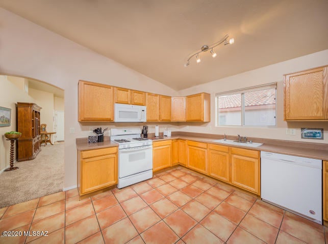 Rancho Vistoso Neighborhood Par. G (1-88) - Residential Lease