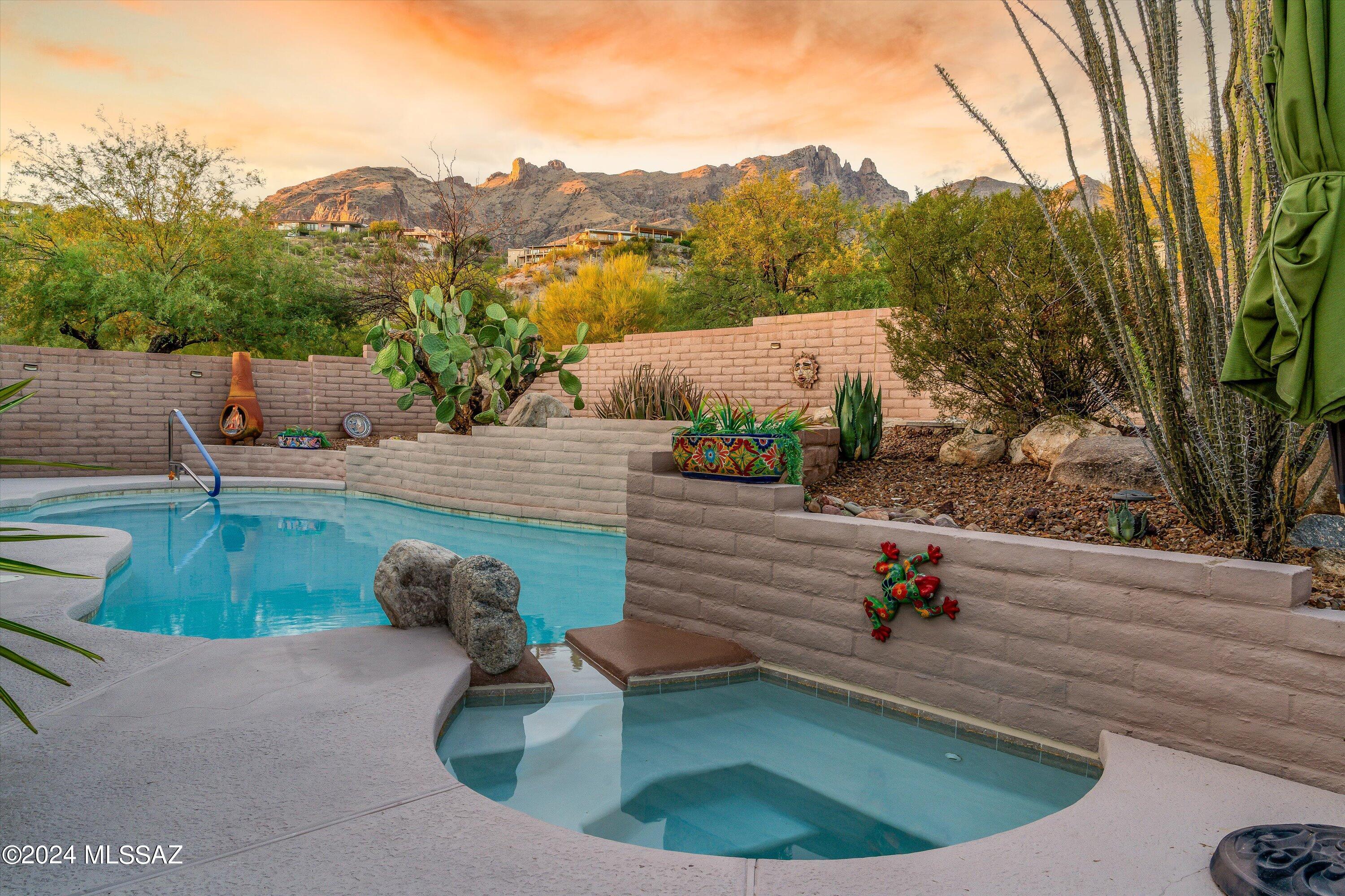 The Foothills Clusters (373-569) - Residential