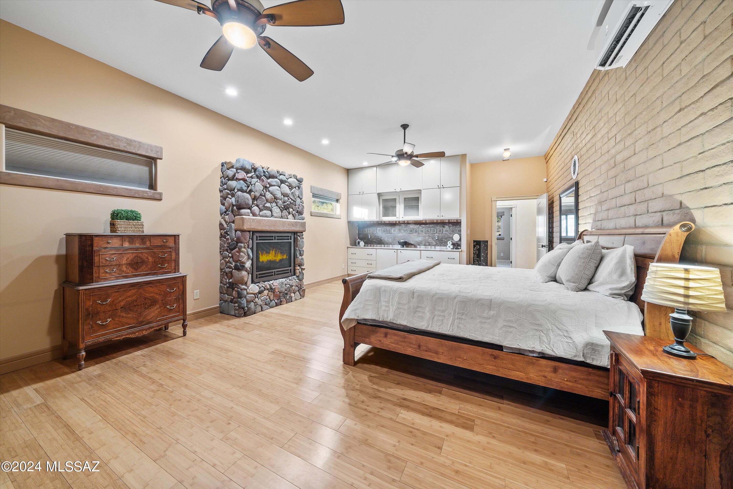 The Foothills Clusters (373-569) - Residential