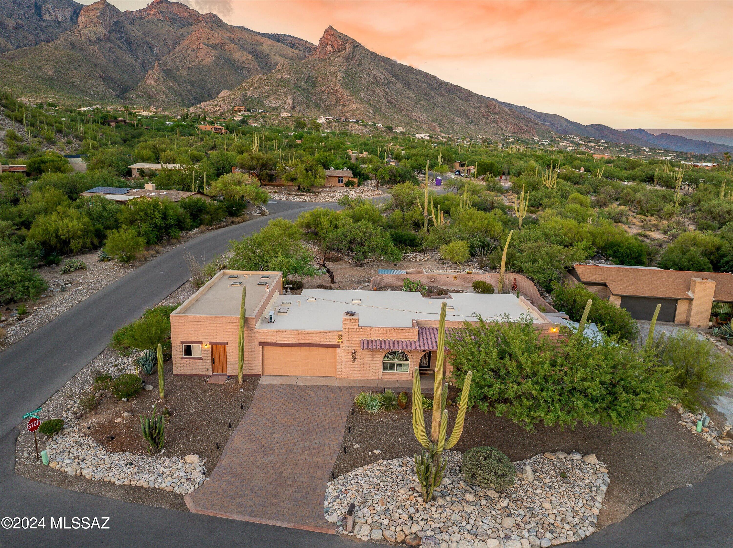 The Foothills Clusters (373-569) - Residential