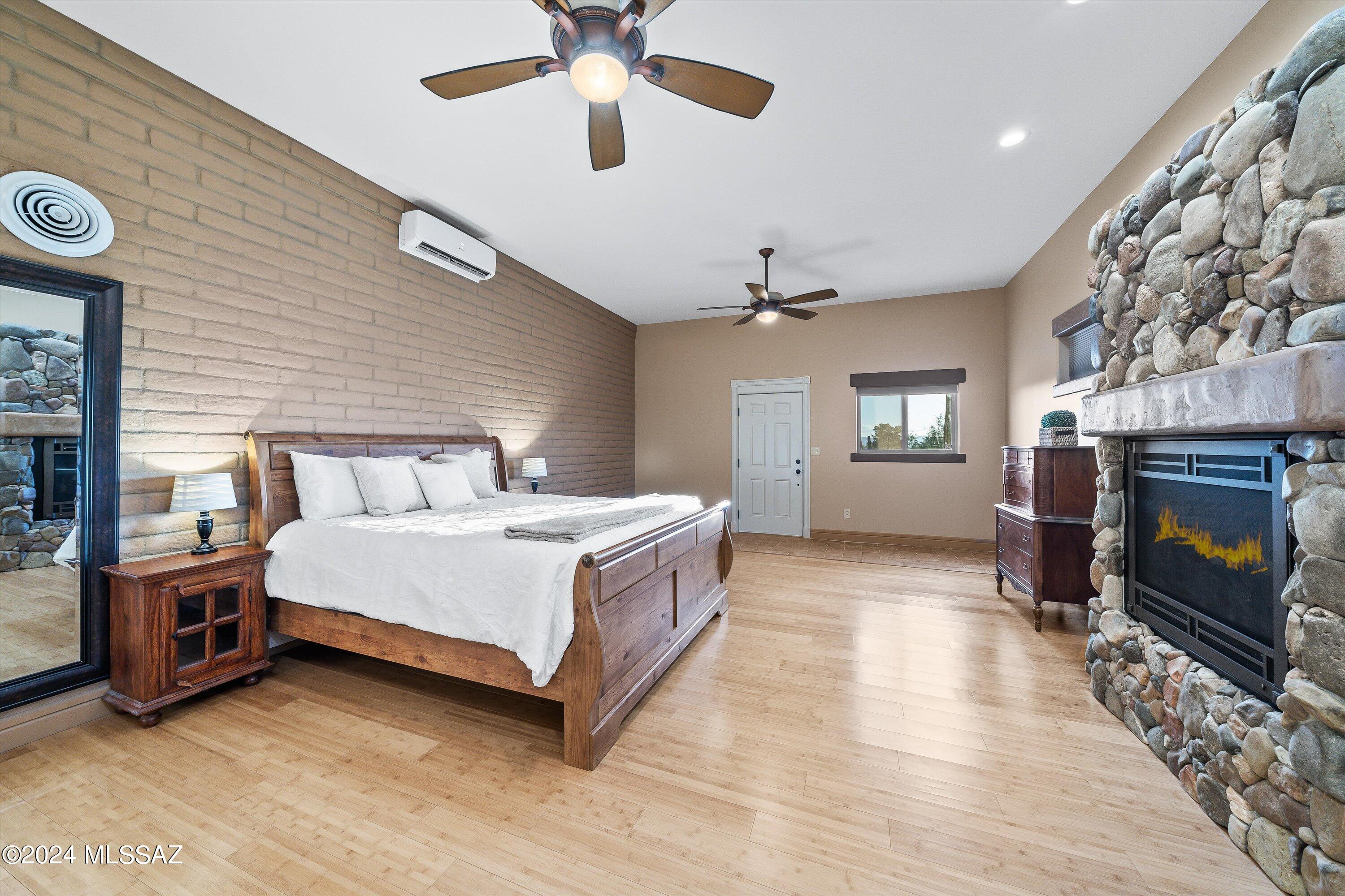 The Foothills Clusters (373-569) - Residential