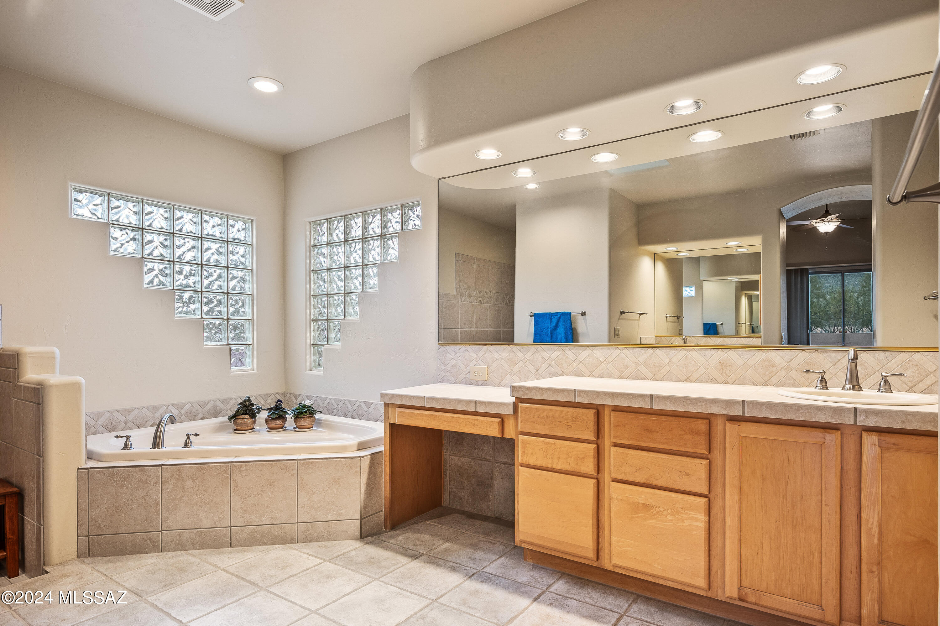 Snyder Canyon Estates (1-20) - Residential