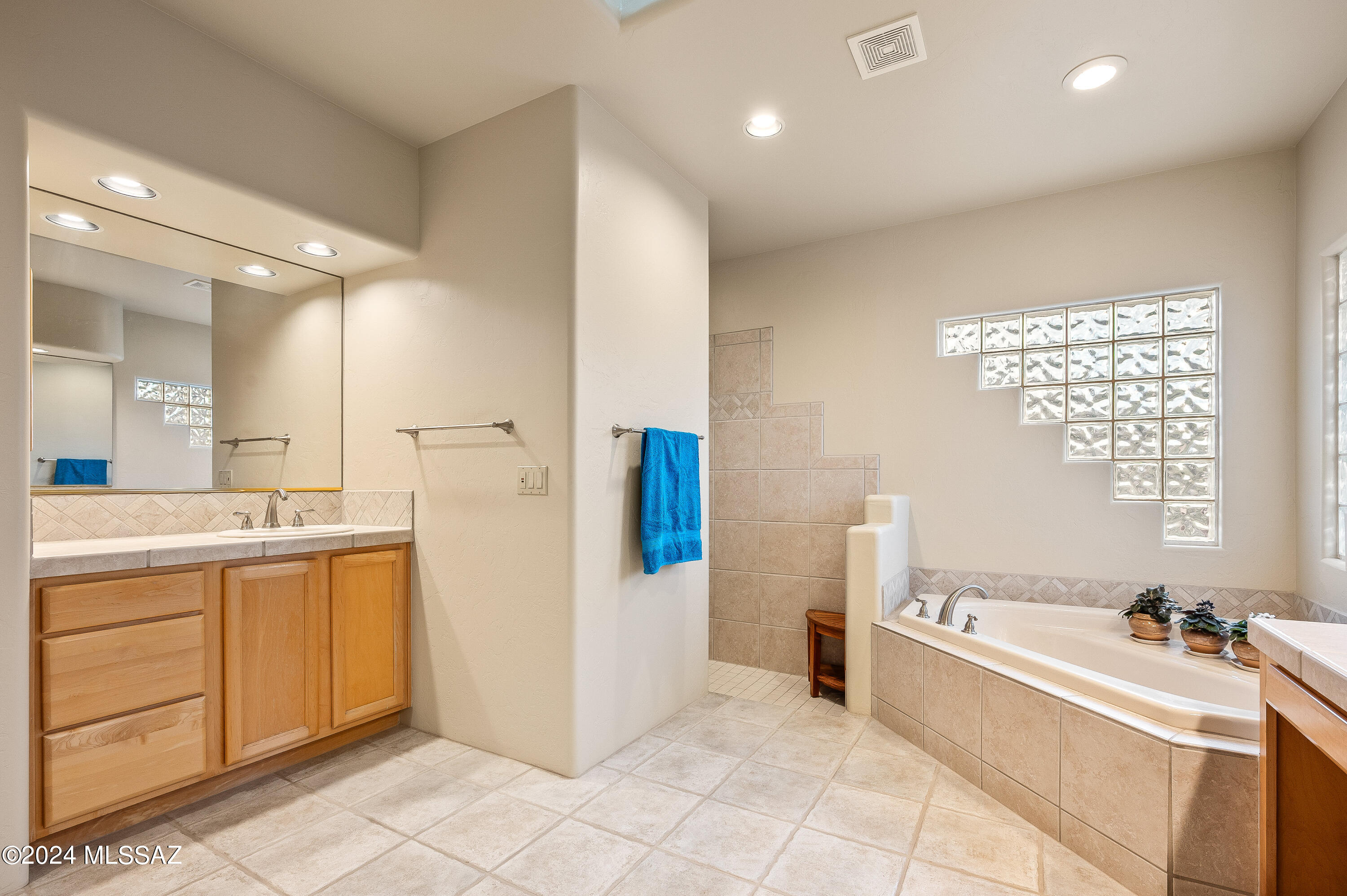 Snyder Canyon Estates (1-20) - Residential