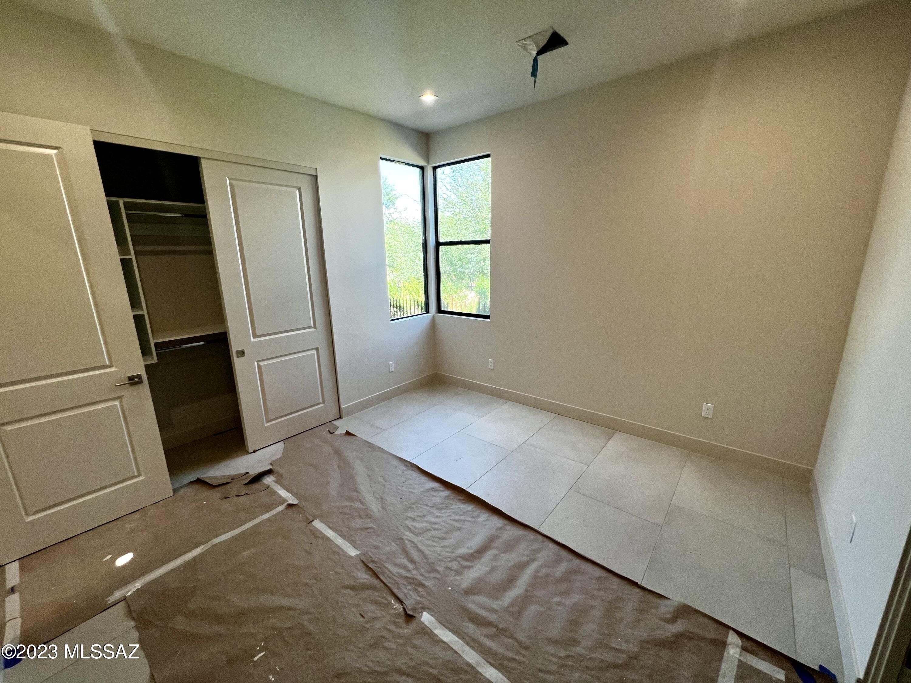 The Enclave At Stone Canyon V - Residential
