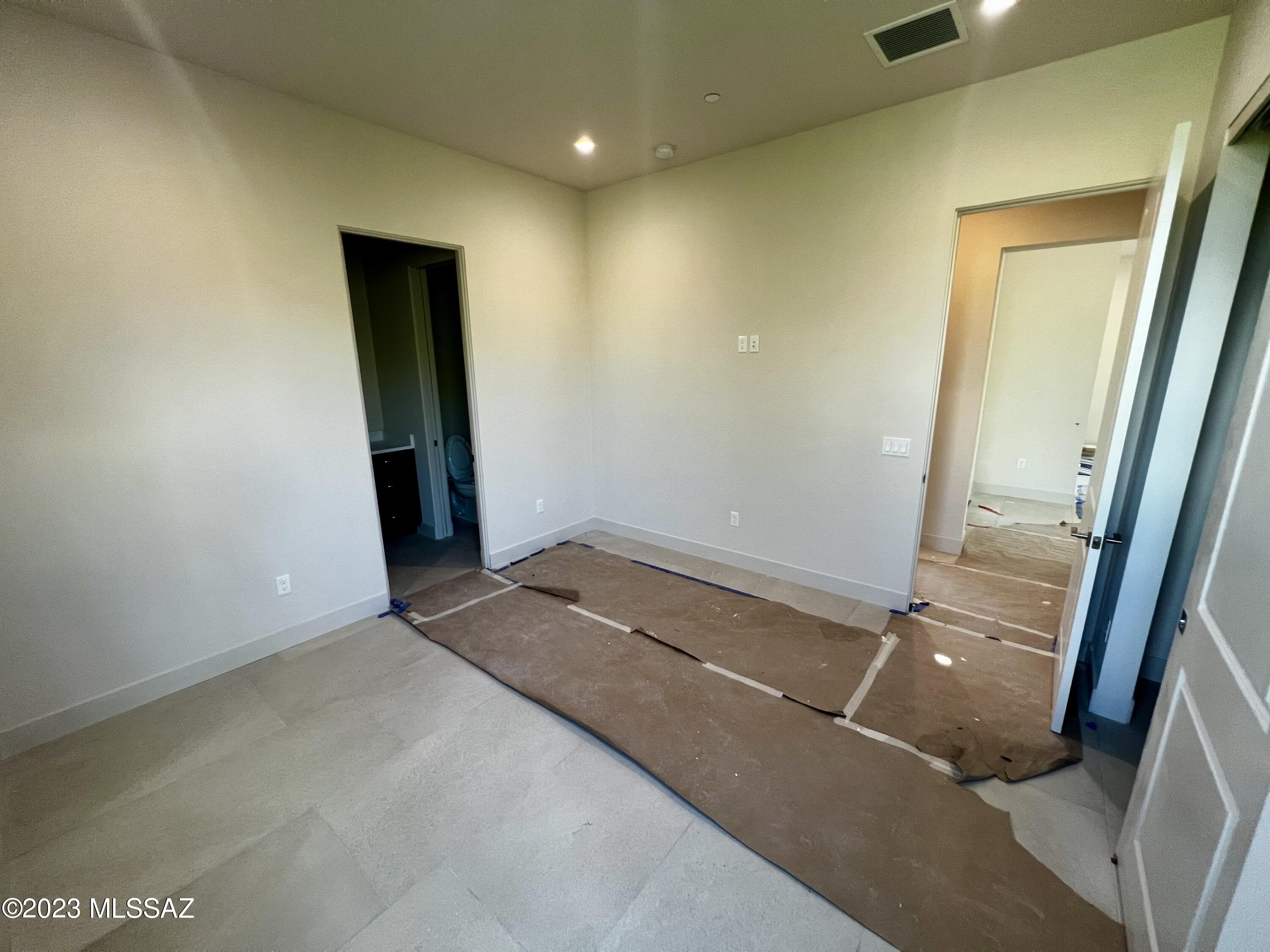 The Enclave At Stone Canyon V - Residential