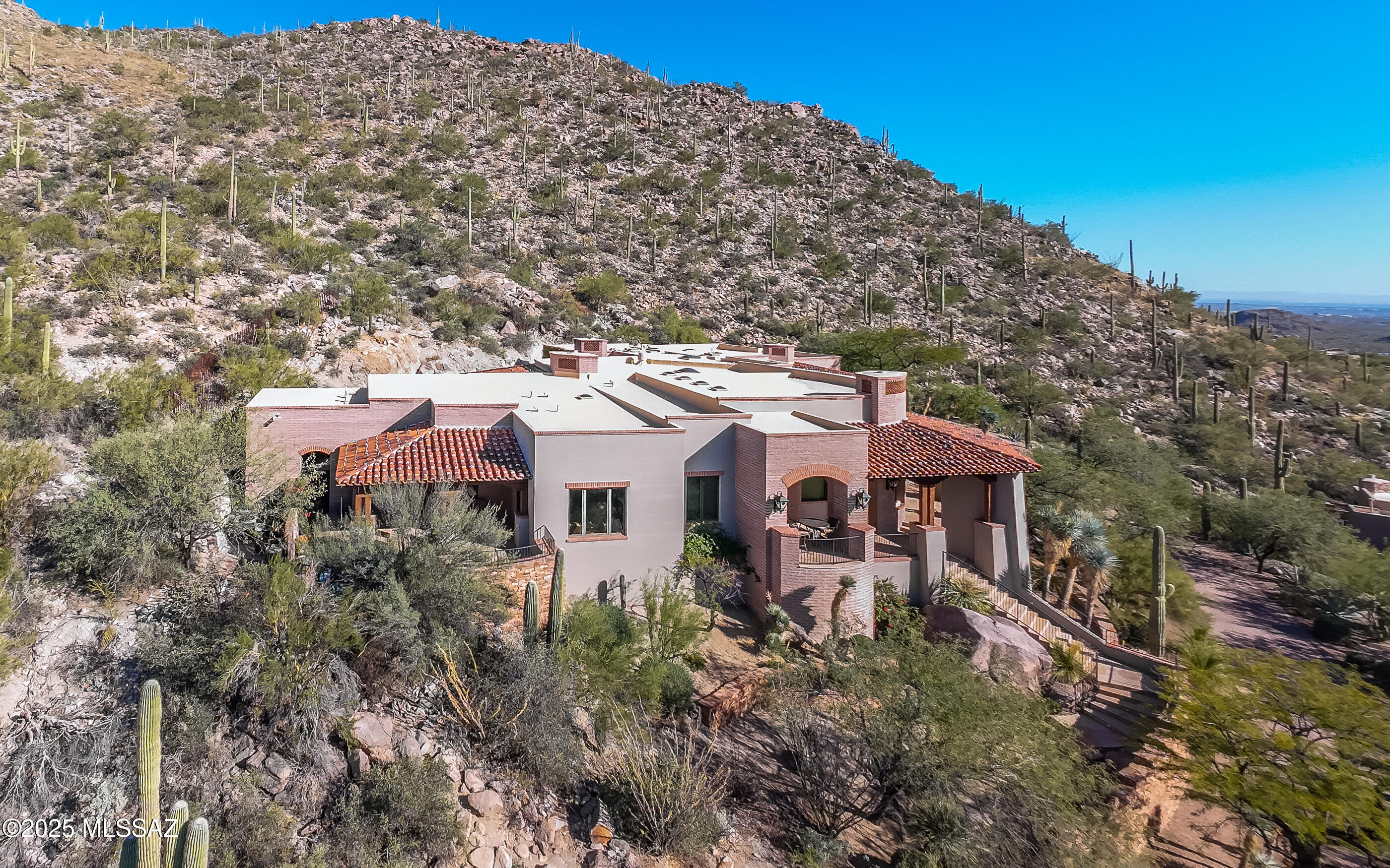 Canyon Pass At Dove Mountain - Residential
