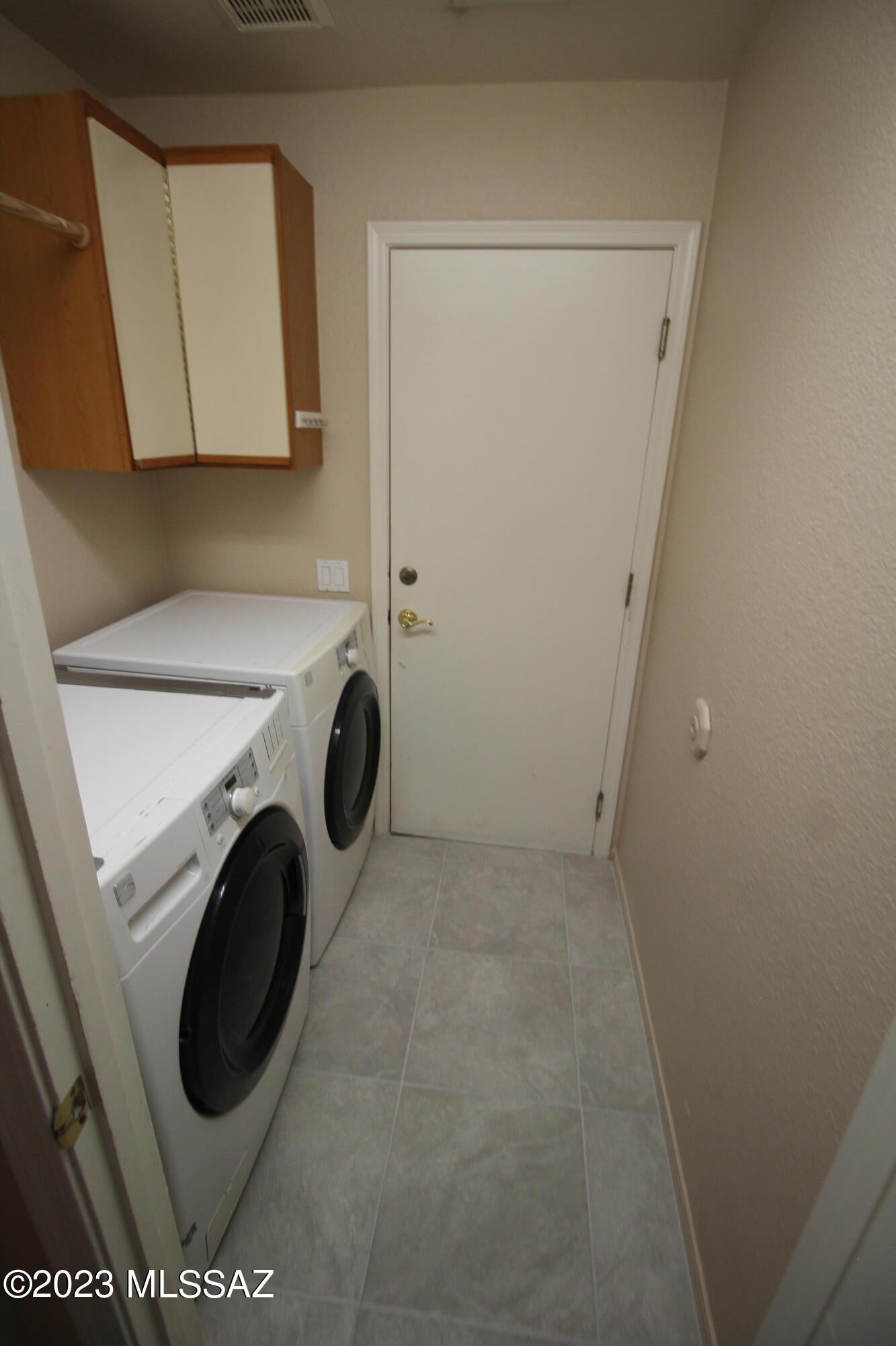 Harrison Pointe Phase II (73-137) - Residential Lease