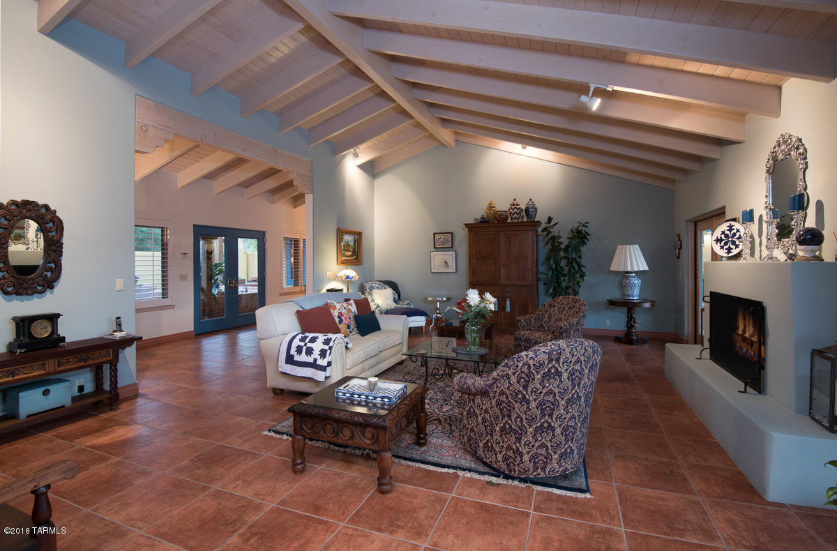 Catalina Foothills Est. NO. 10 (73-90, 119, 121, 123, 127-146) - Residential