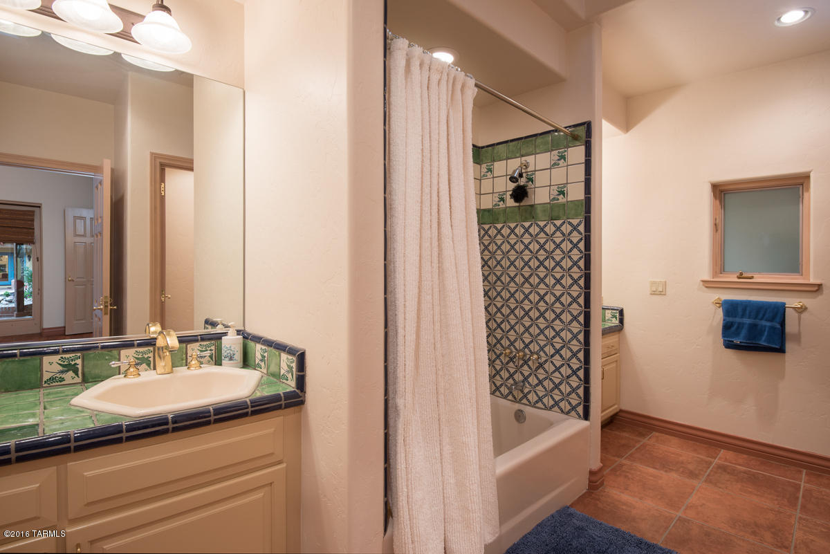 Catalina Foothills Est. NO. 10 (73-90, 119, 121, 123, 127-146) - Residential